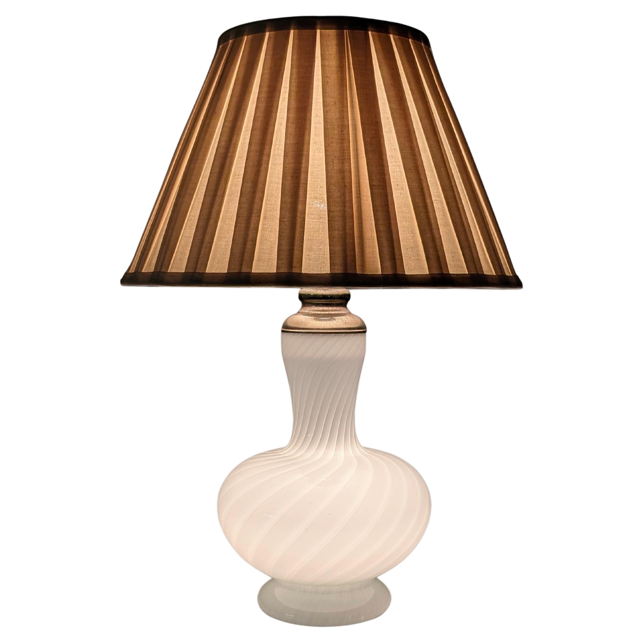 Weiße Spiralglaslampe mit Dual Lights und Messing, 1960er Jahre