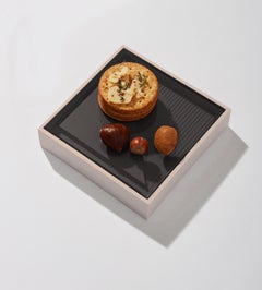 Cuadrado blanco bajo la superficie por Theodora Alfredsdottir