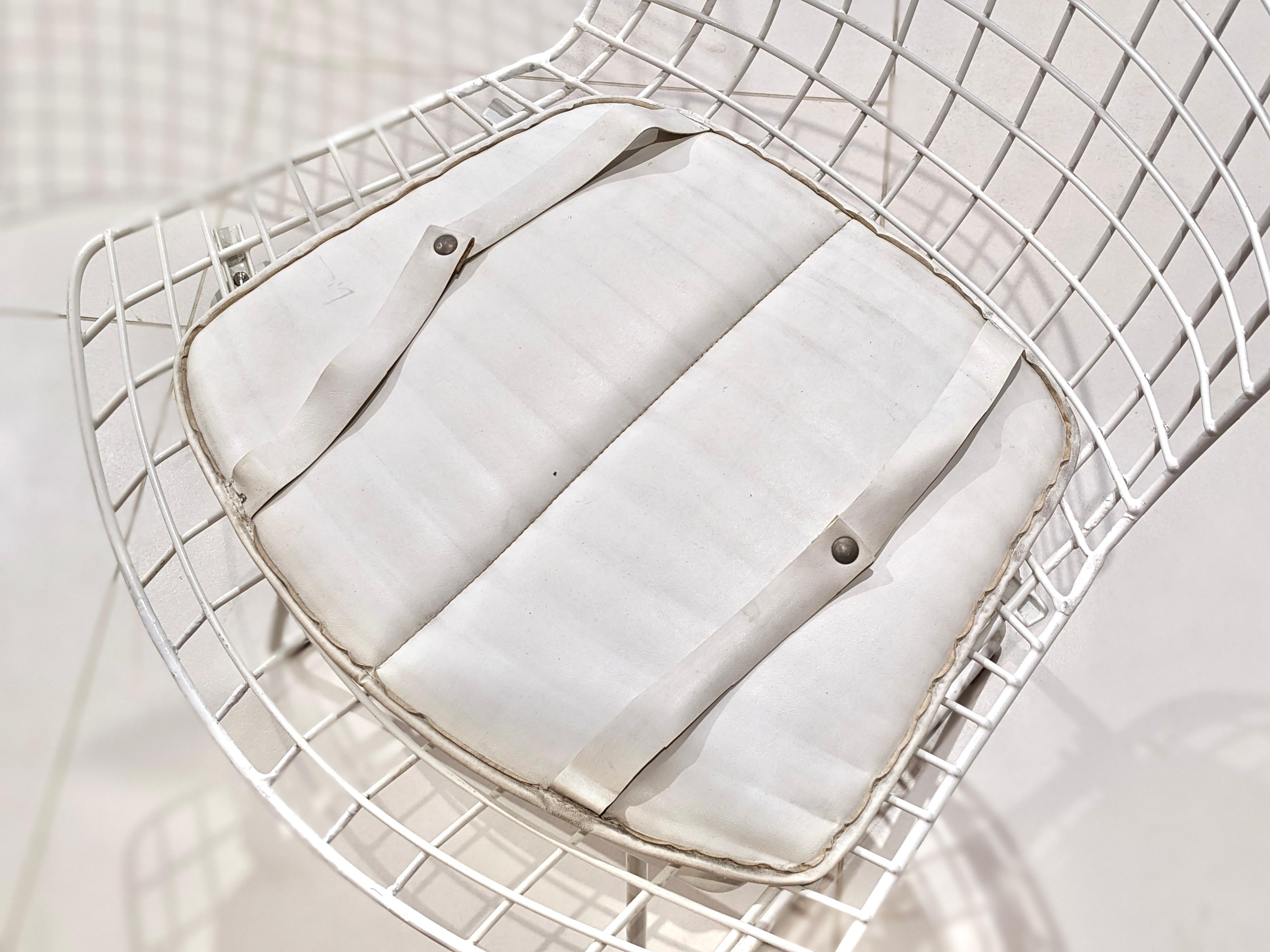 White Steel Chair by Harry Bertoia for Knoll 5