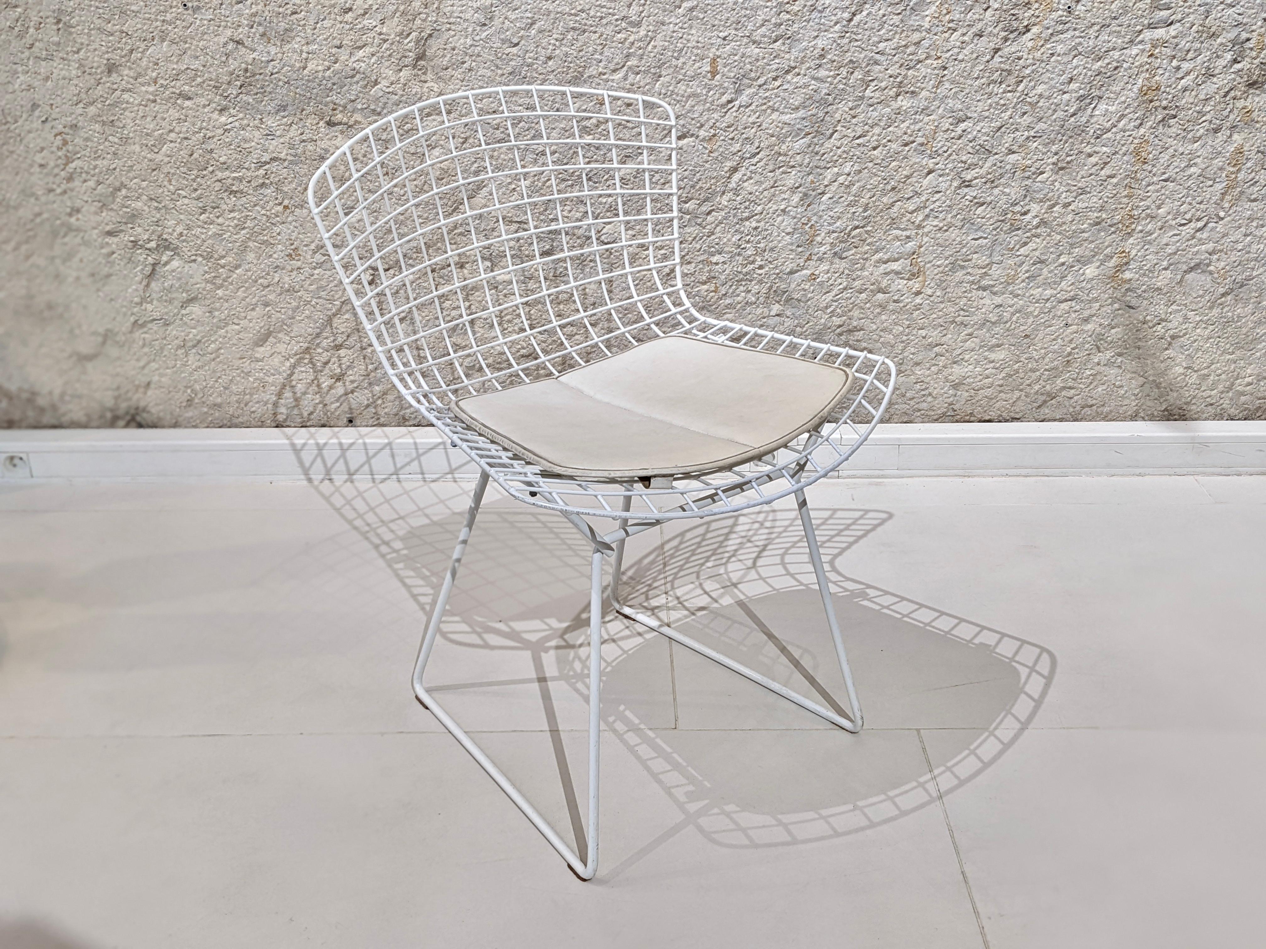 American White Steel Chair by Harry Bertoia for Knoll