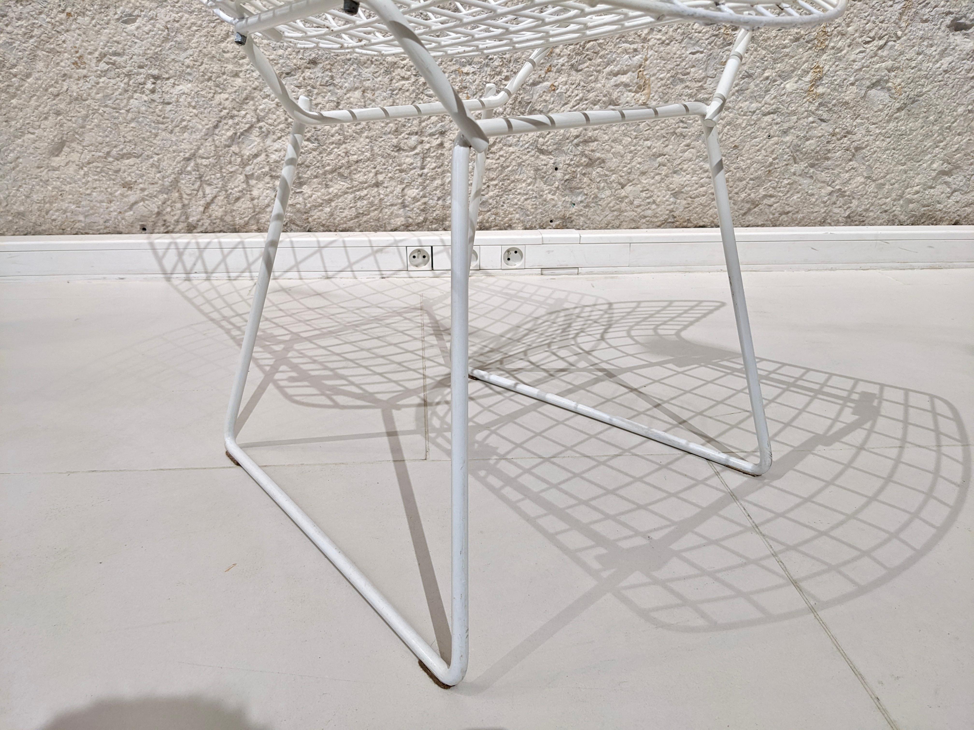 White Steel Chair by Harry Bertoia for Knoll 2