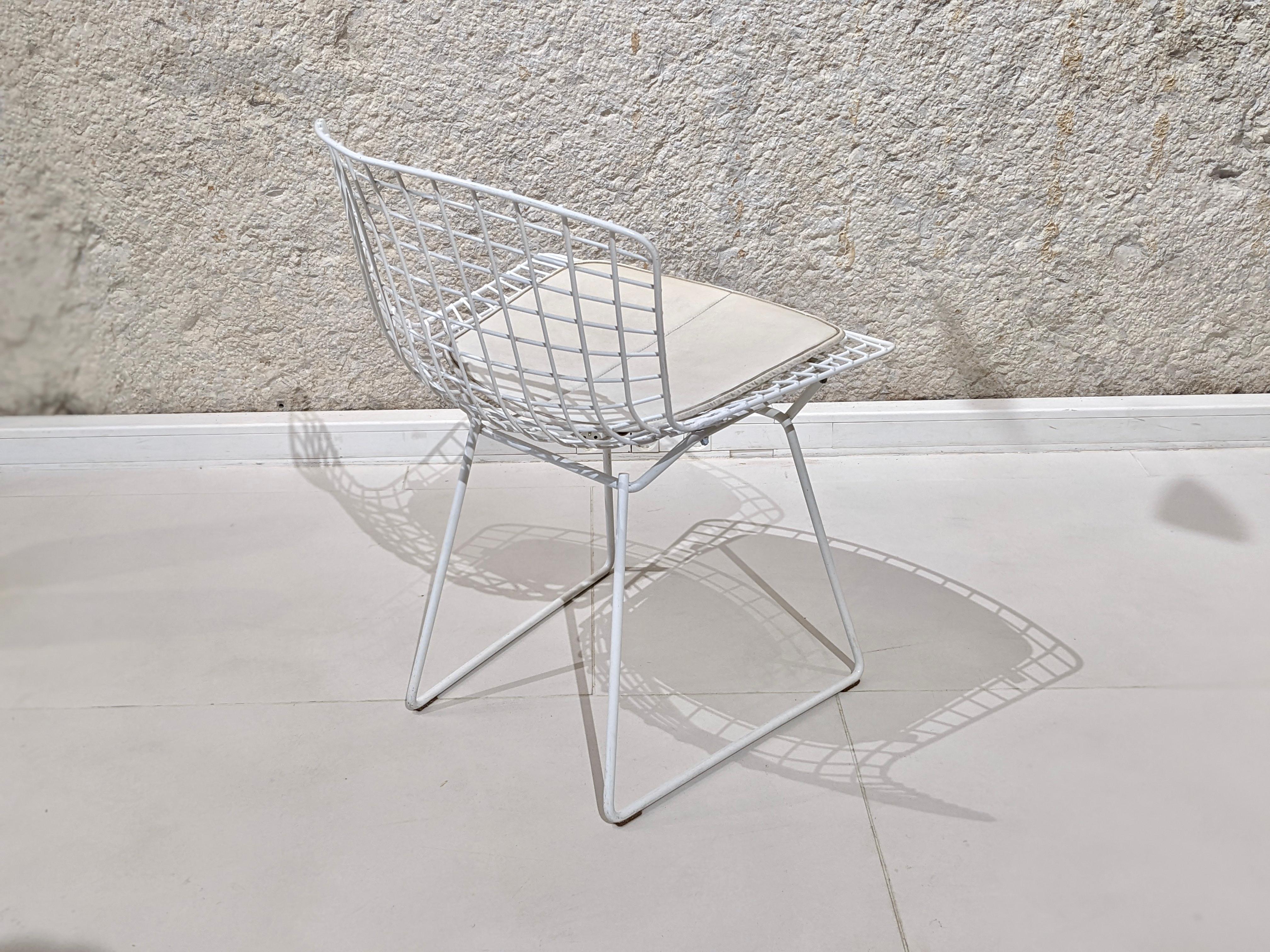 White Steel Chair by Harry Bertoia for Knoll 3