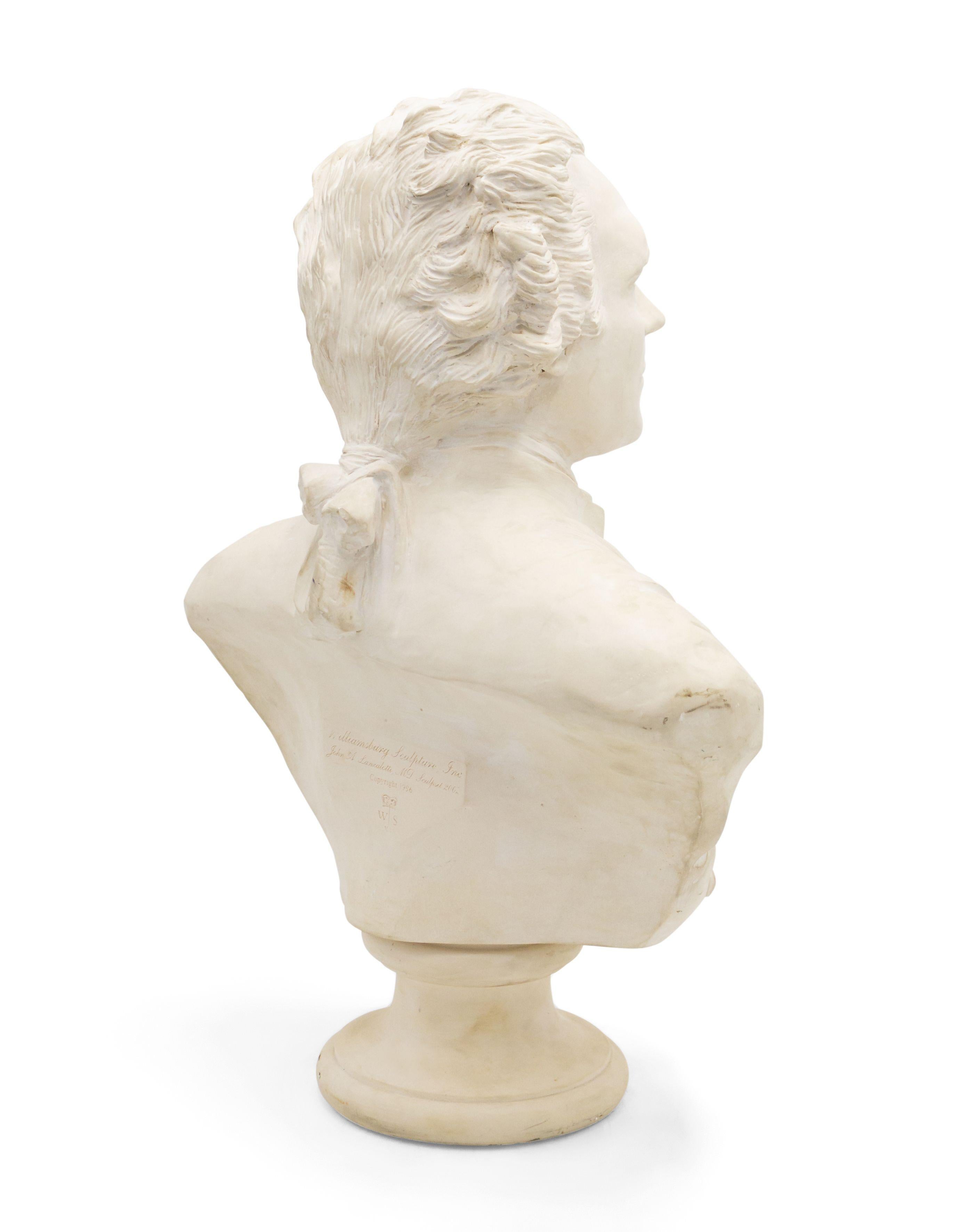 White Stone Thomas Jefferson Bust In Good Condition In Queens, NY