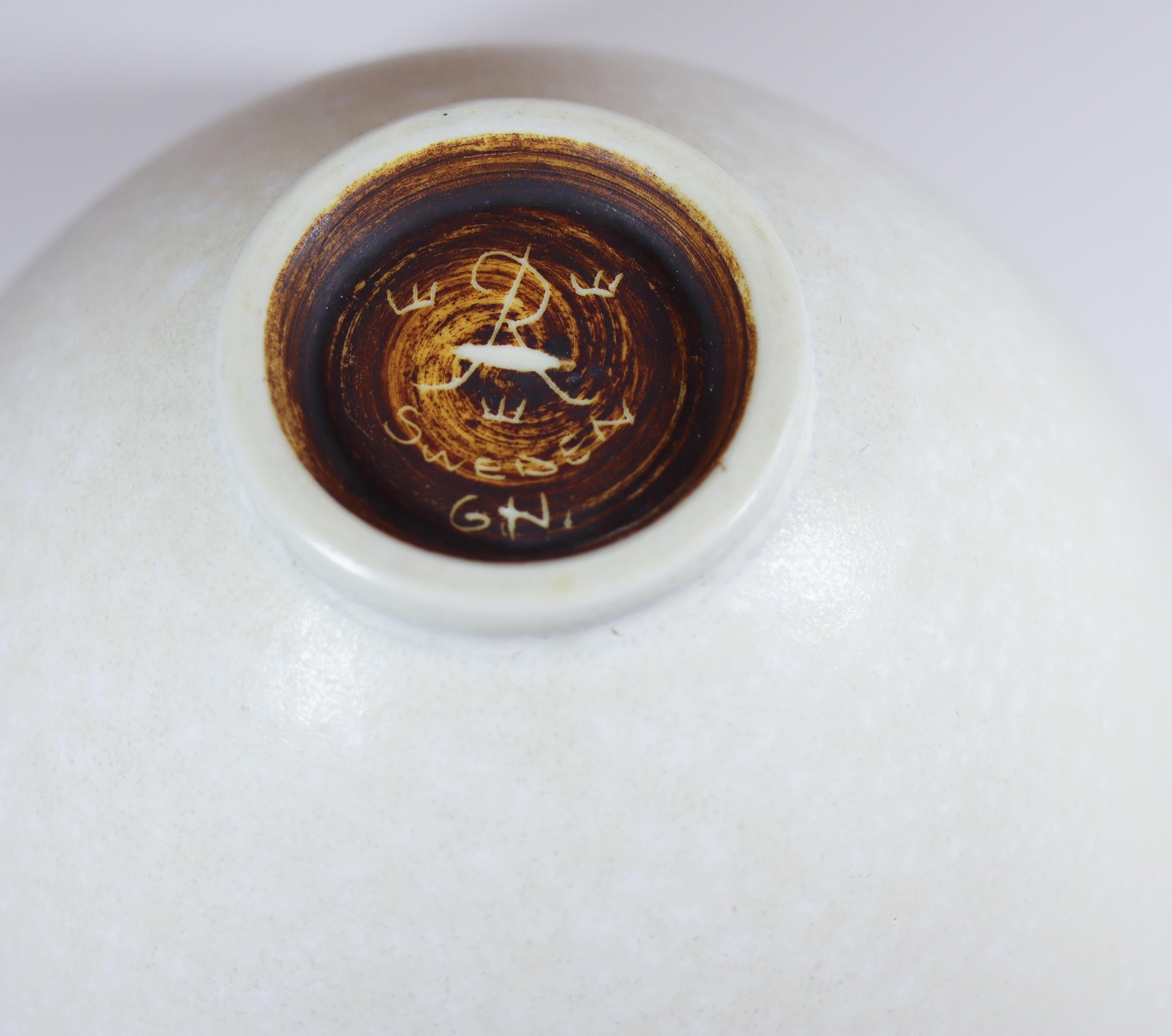 Ciotola in gres bianco - Gunnar Nylund - Rörstrand - Medioevo moderno in vendita 3