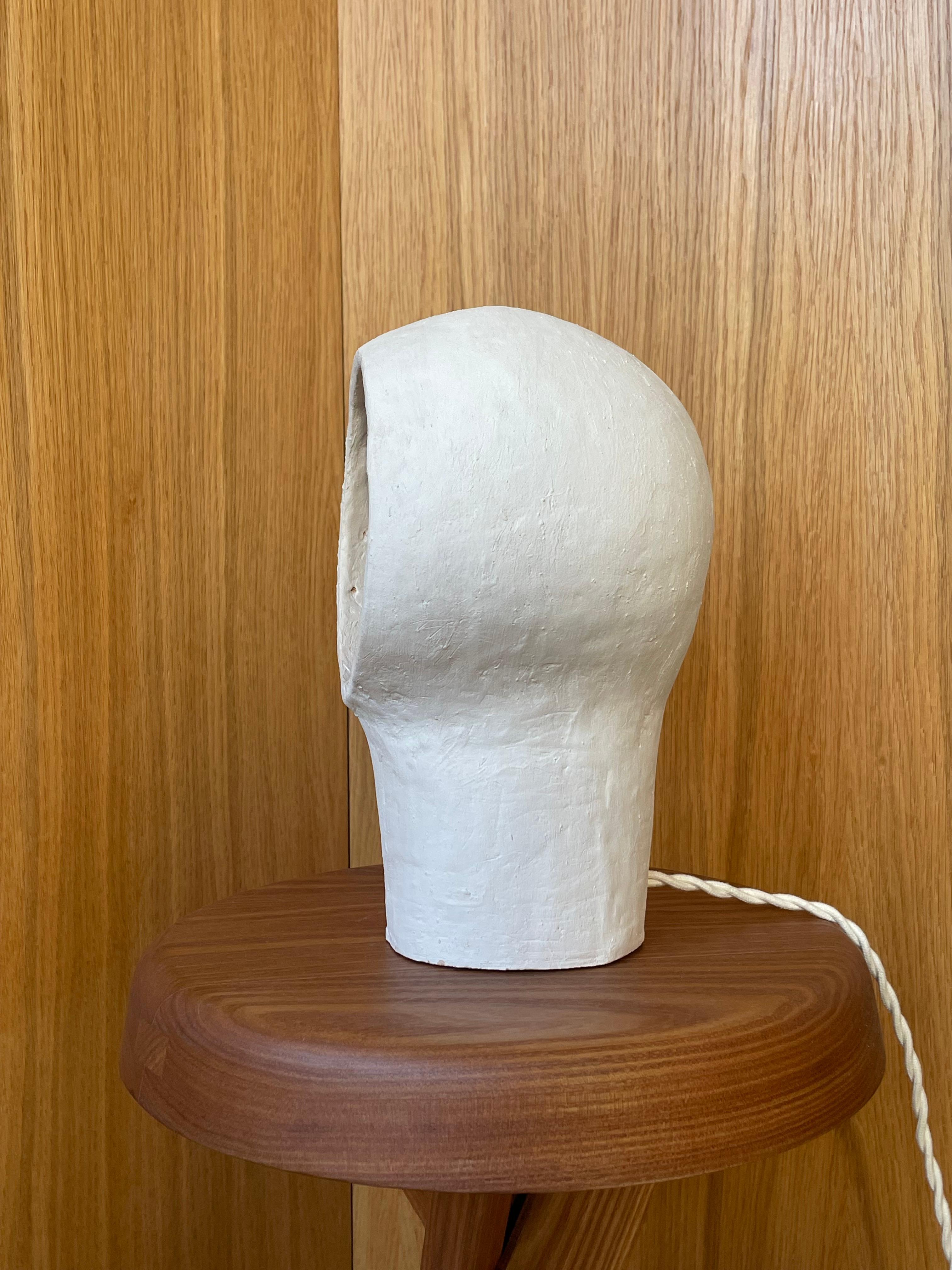 Lampe aus weißem Steingut Nuvole 1 von Renzo Maar (Postmoderne) im Angebot