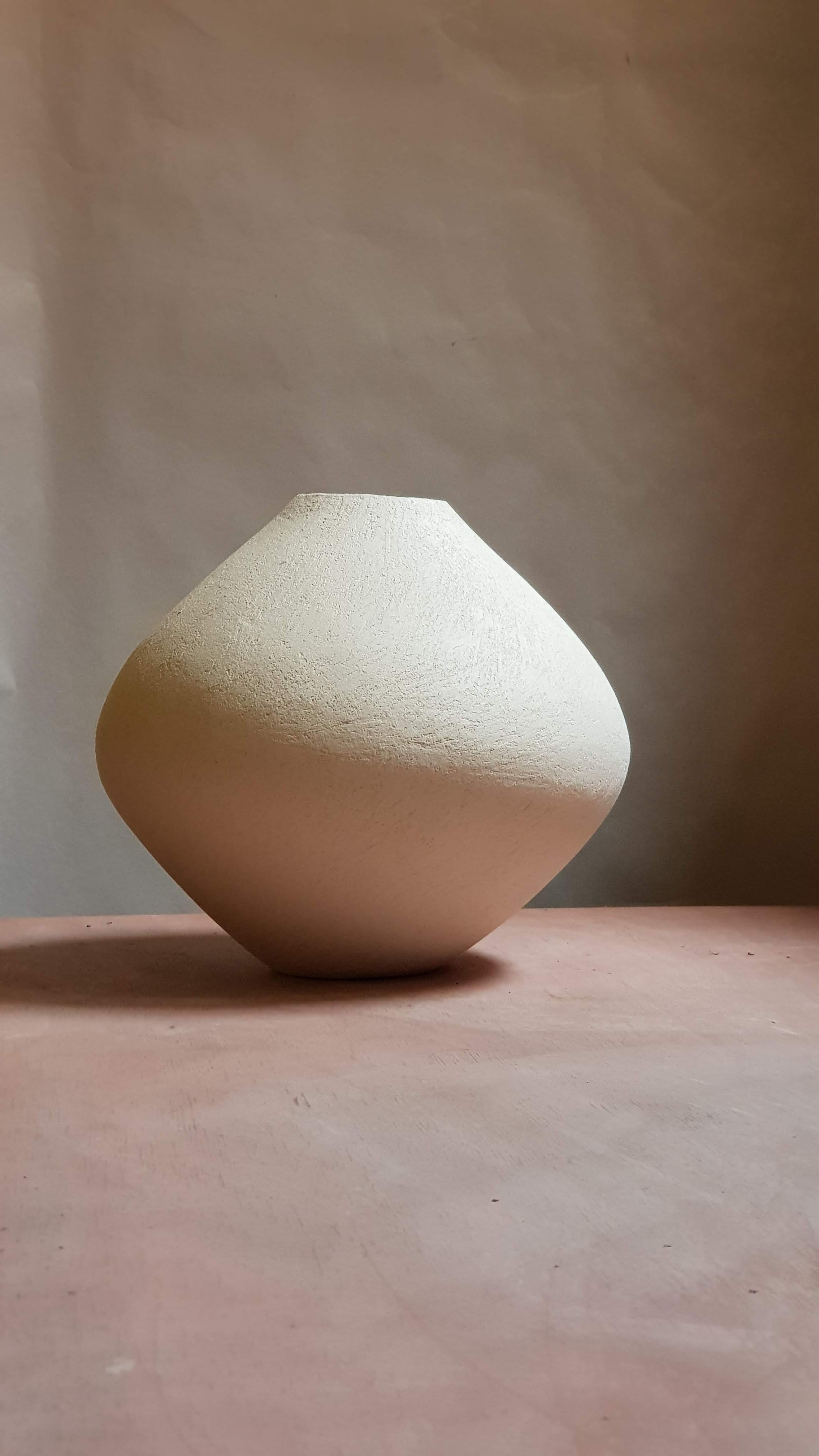 Contemporary White Stoneware Sfondyli Vase by Elena Vasilantonaki For Sale