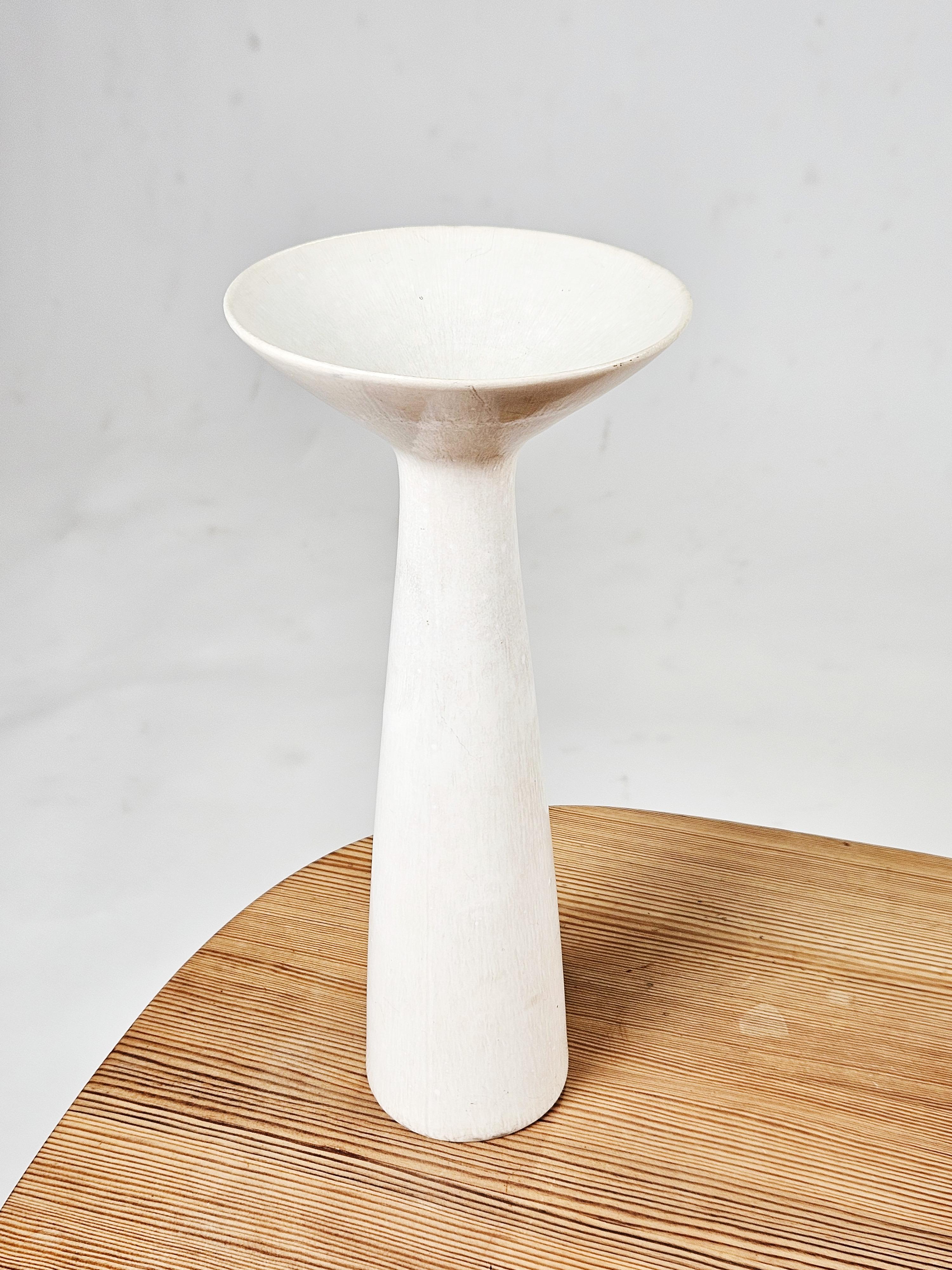 Scandinavian Modern White stoneware vase by Carl-Harry Stålhane for Rörstrand, Sweden, 1960s For Sale