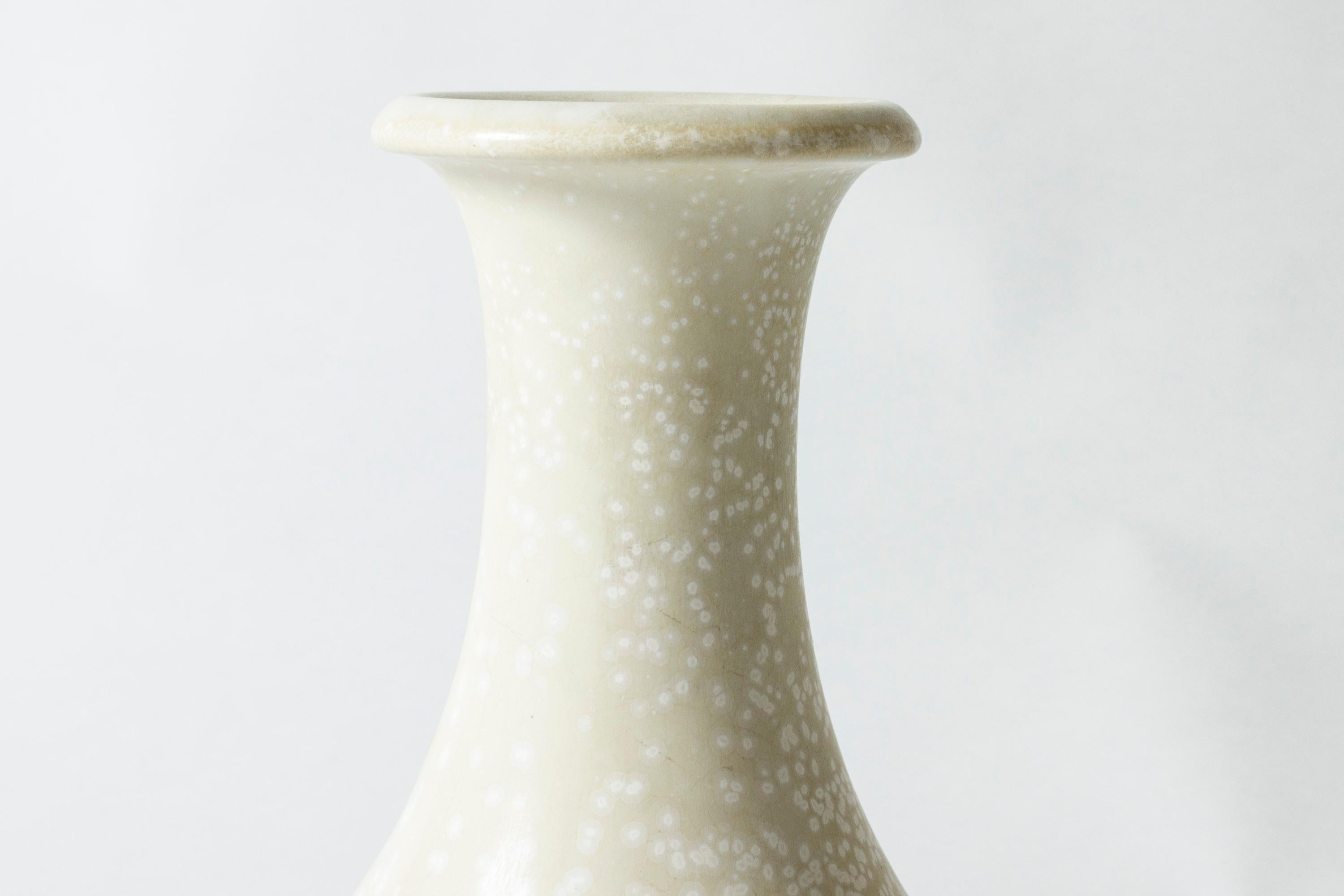 Scandinavian Modern White Stoneware Vase by Gunnar Nylund for Rörstrand, Sweden, 1950s