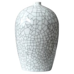 Vase aus weißem Steingut von Kurt Ekholm. Arabia, Finnland, 1940er-Jahre. Crackle-Glasur.
