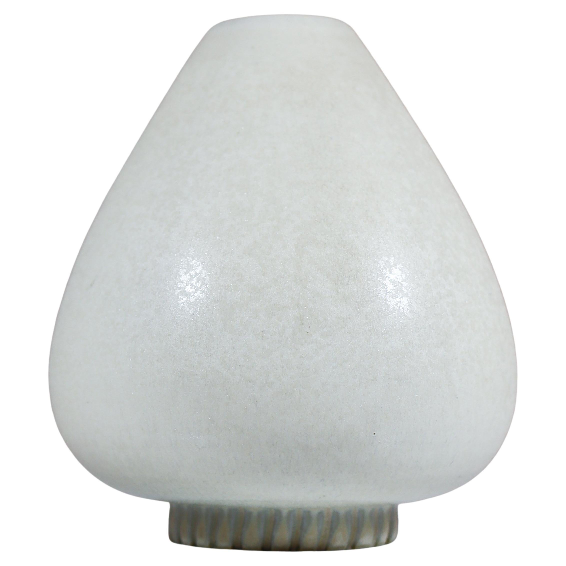 Vaso in gres bianco - Gunnar Nylund - Rörstrand - Vintage del Medioevo