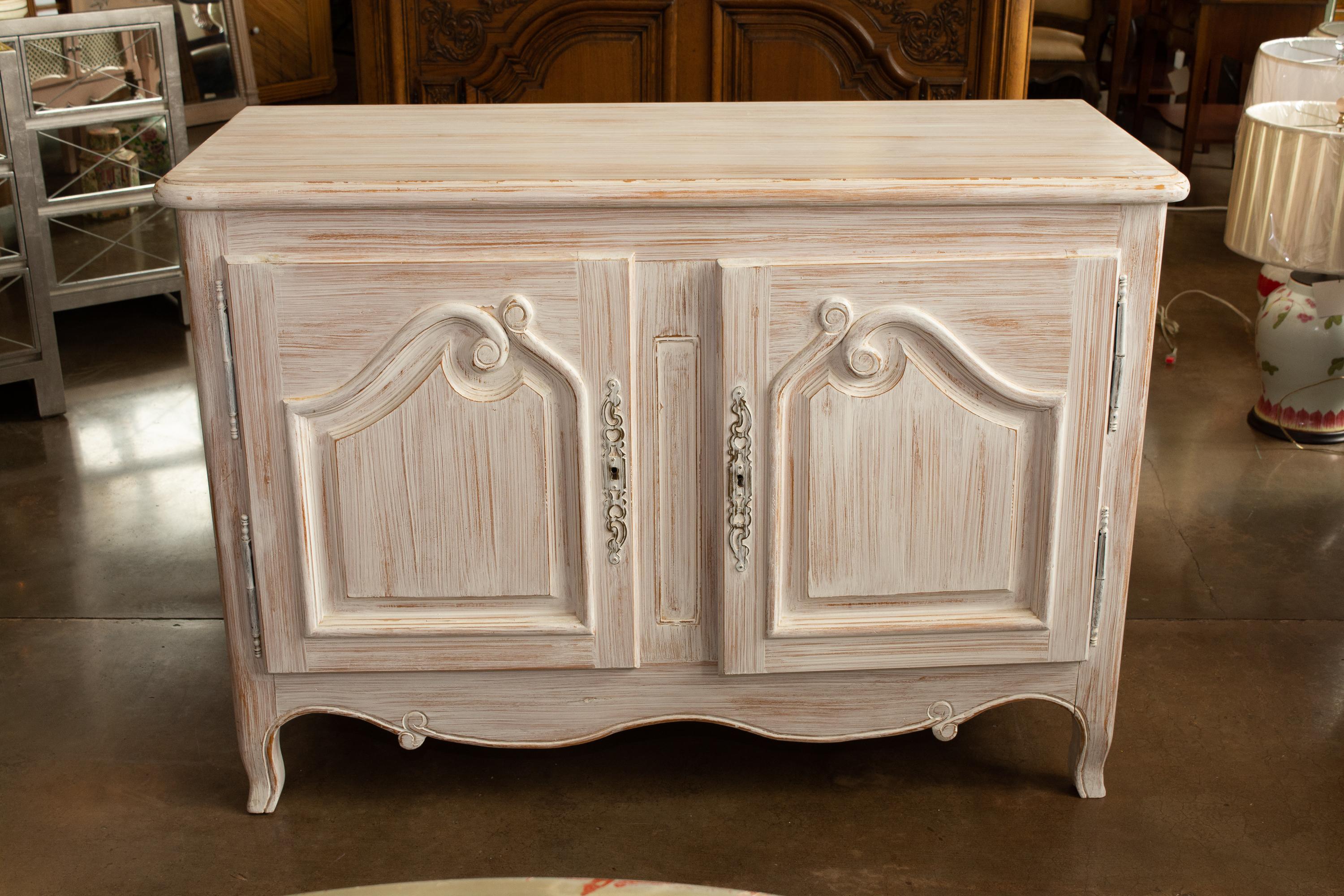 20th Century White Striated Louis XV Style Buffet For Sale