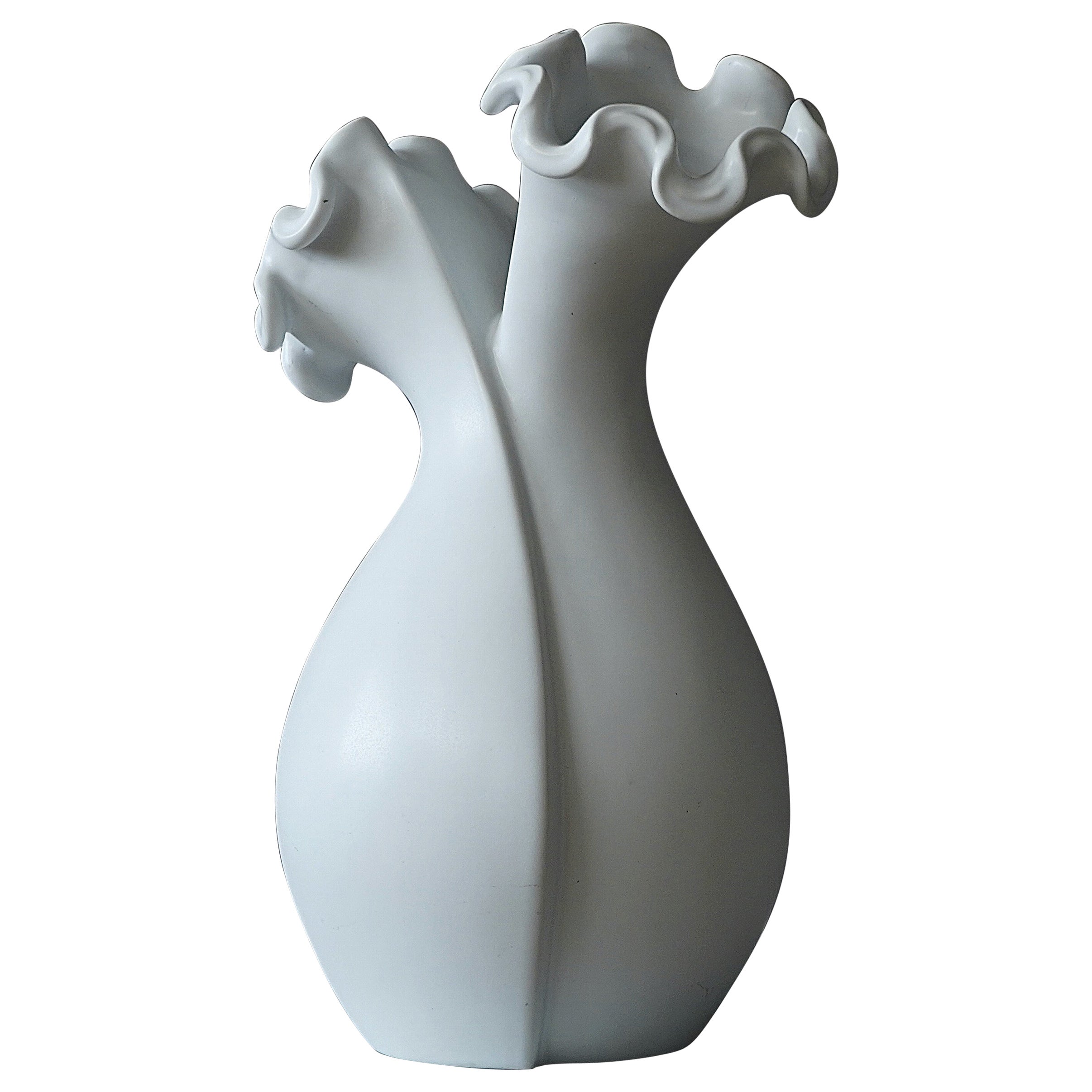 Weiße Vase „Surrea“ von Wilhelm Kage für Gustavsberg Studio, Schweden, 1940er Jahre