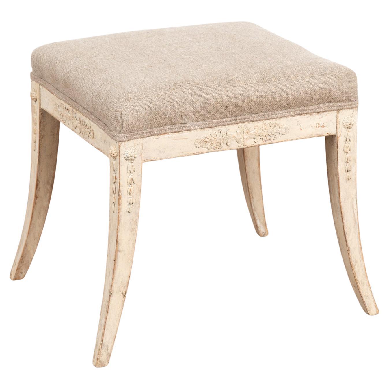 White Swedish Gustavian Stool With Saber Legs, circa 1840 For Sale