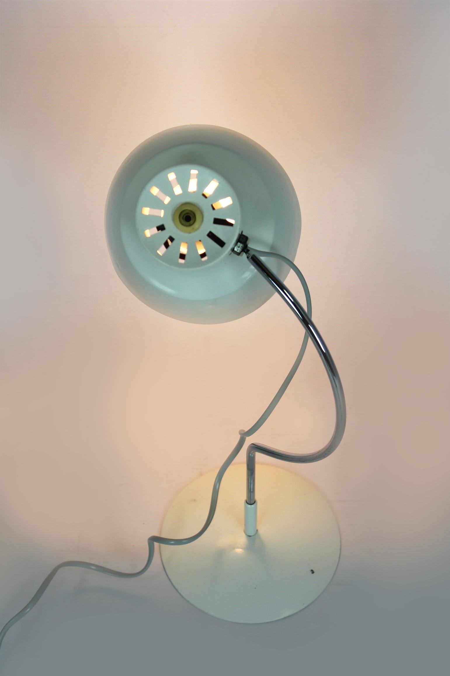 Lampe de bureau blanche de Josef Hurka pour Napako, années 1960 en vente 12