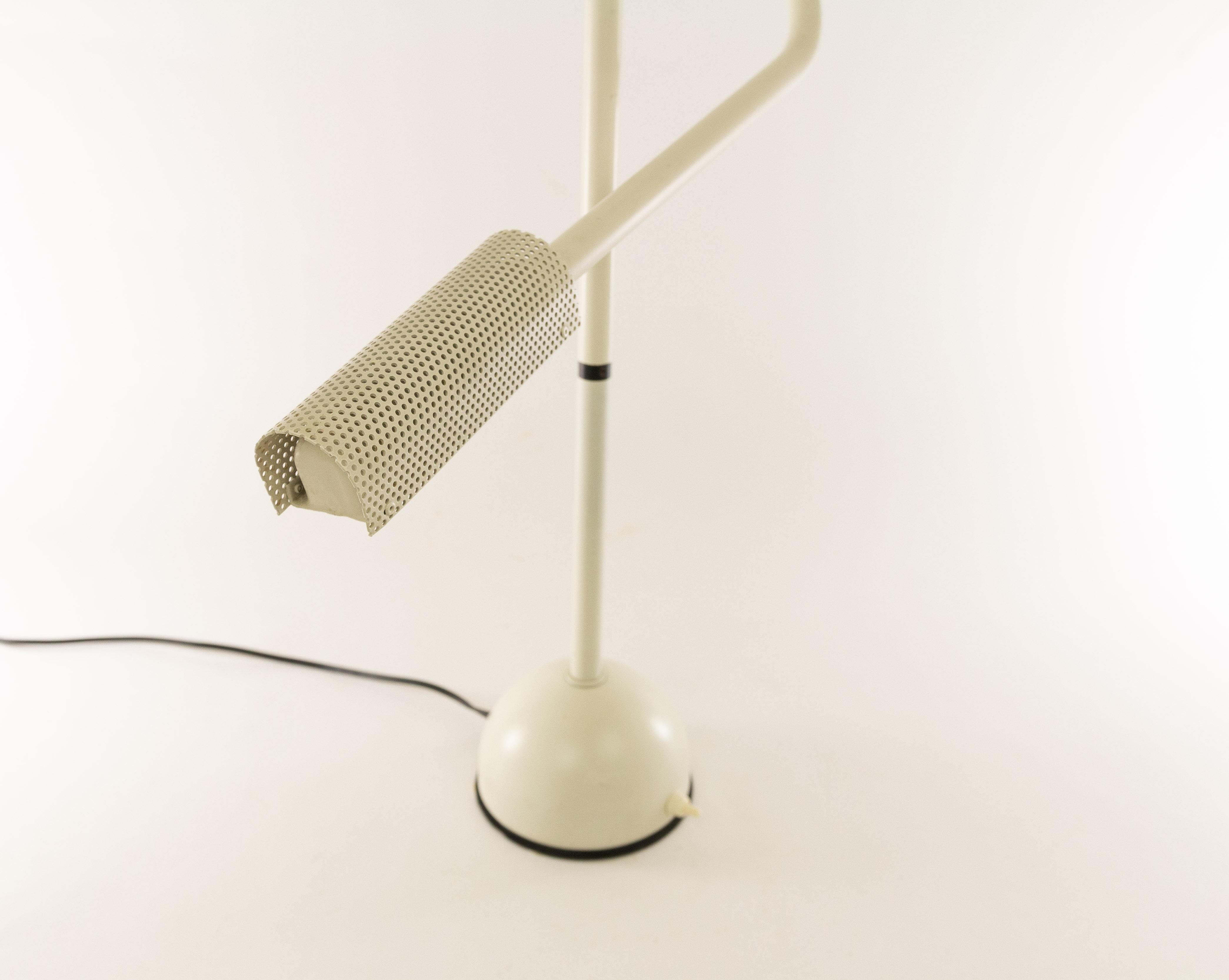 Mid-Century Modern White Table Lamp Stringa by Hans Ansems for Luxo Italiana, 1980s For Sale