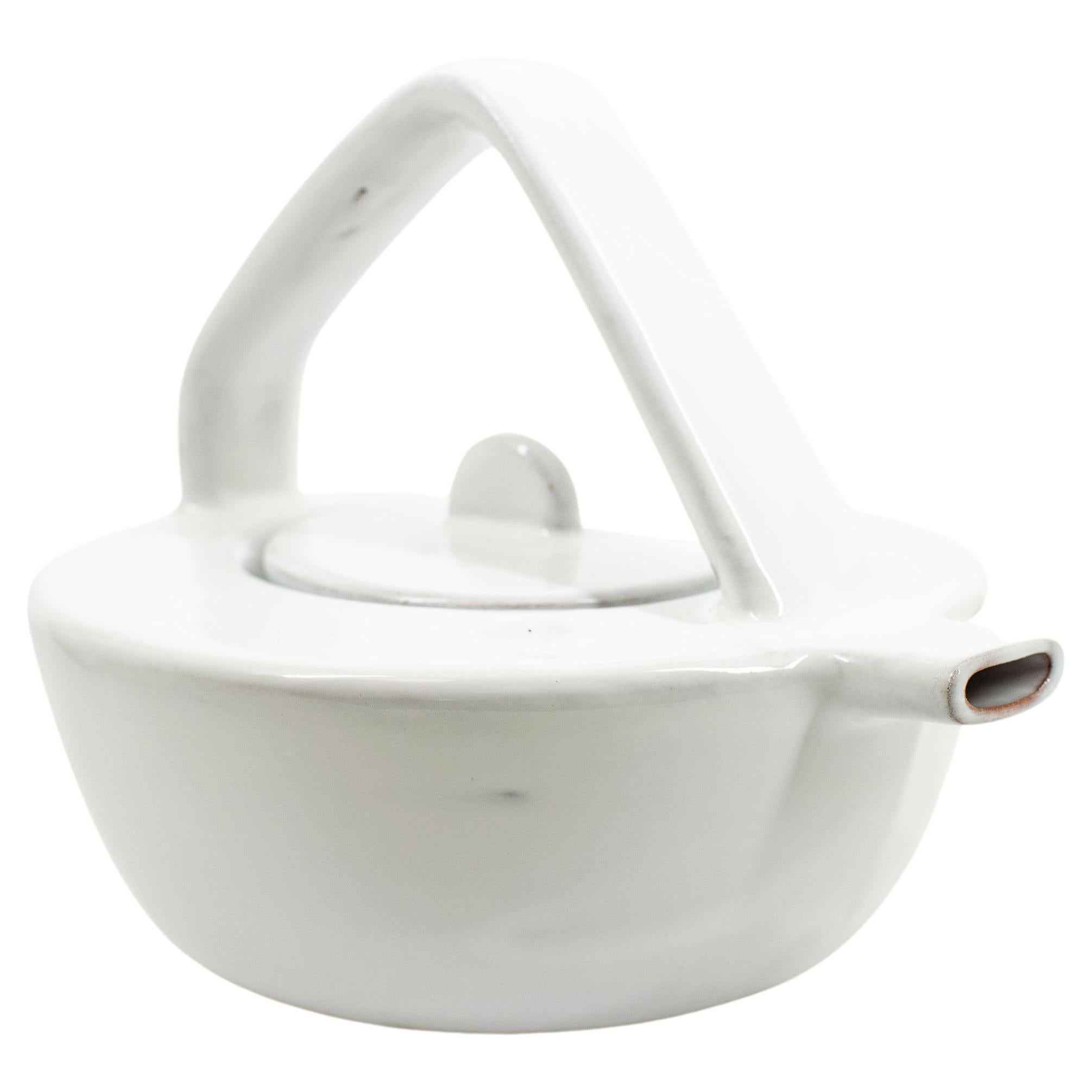 White Teapot 1L by Clément Boutillon