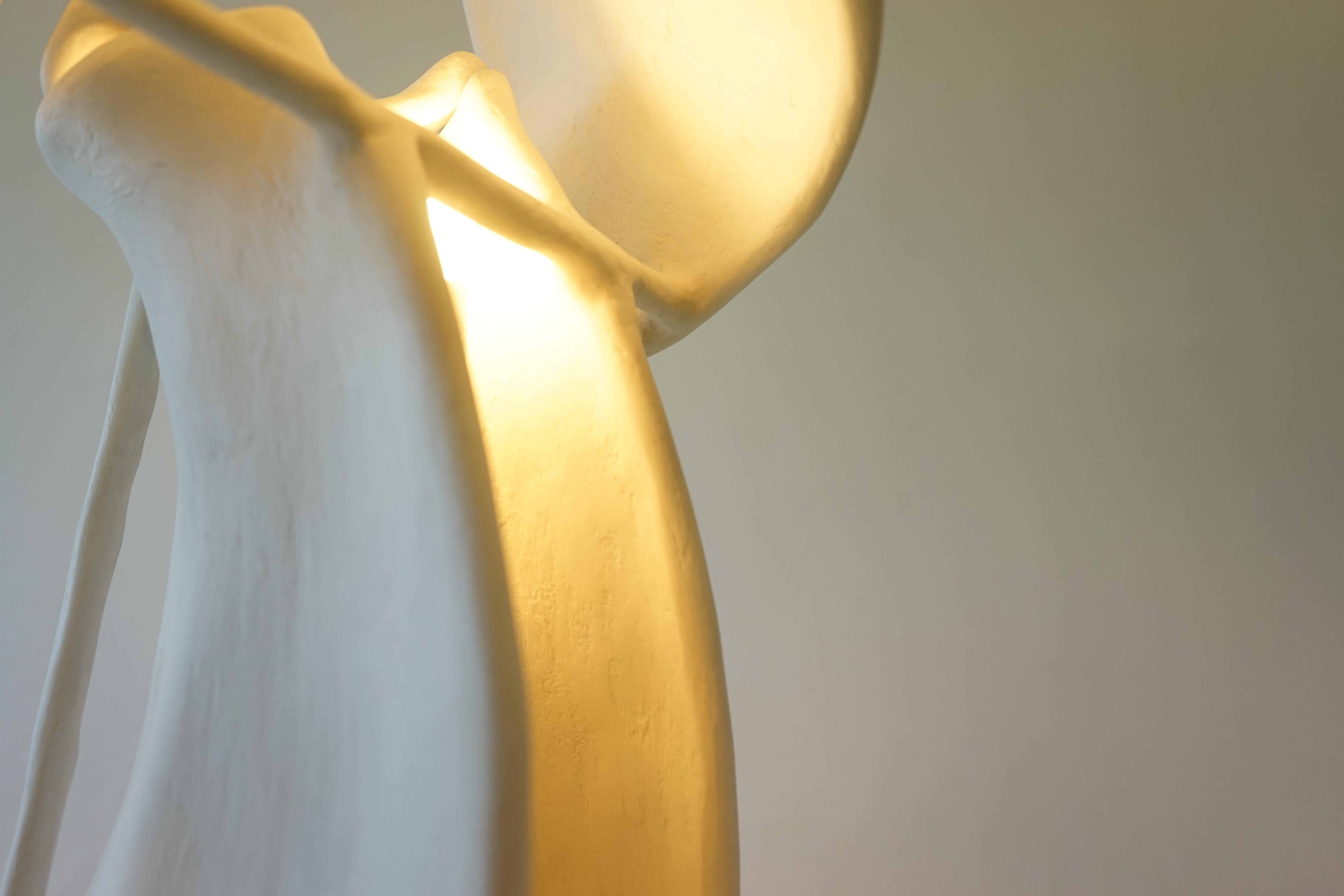 Contemporary Design White Textured Curved Sculptures Lamp by Jordan van der Ven For Sale 3