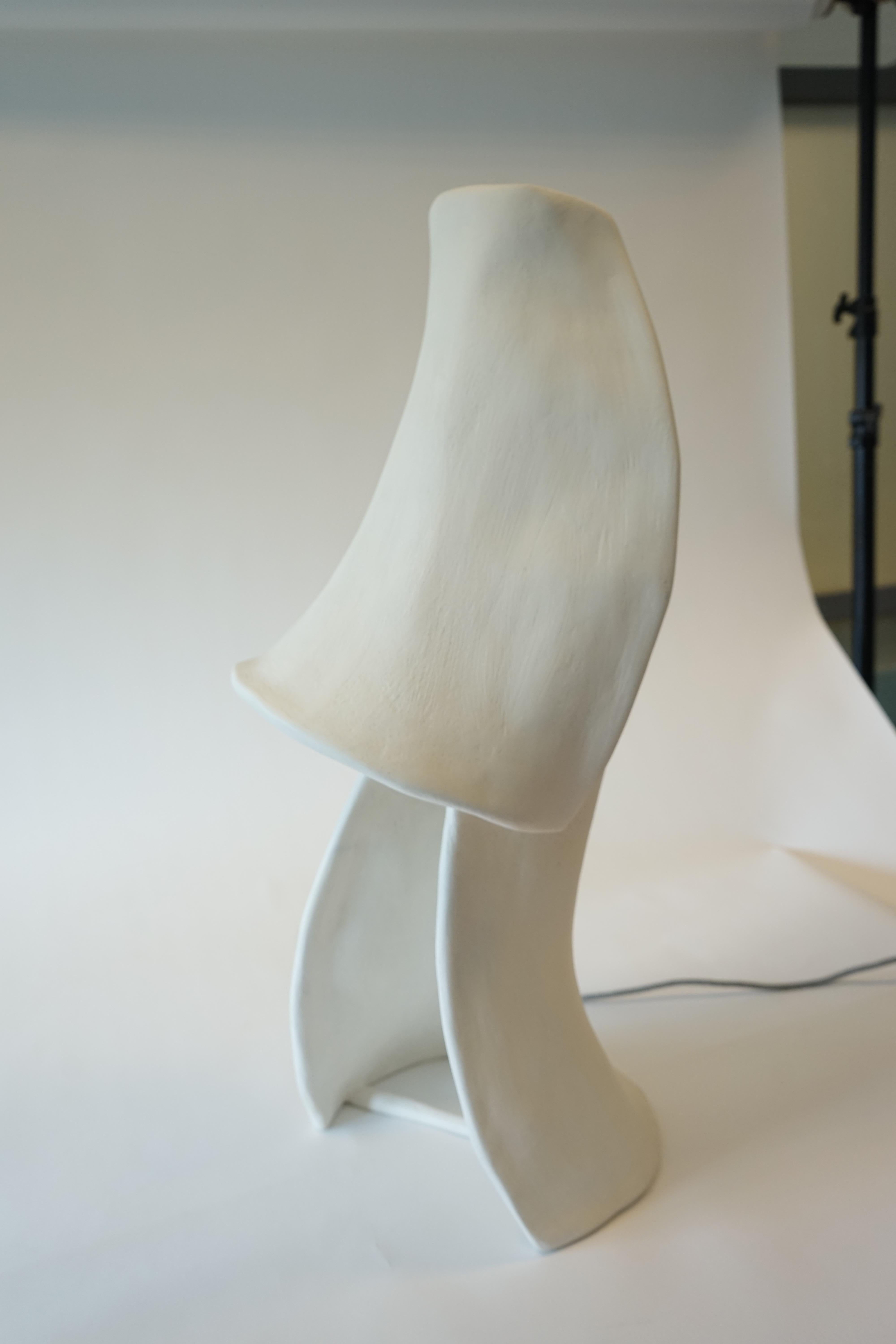 Cement Contemporary Design White Textured Curved Sculptures Lamp by Jordan van der Ven For Sale
