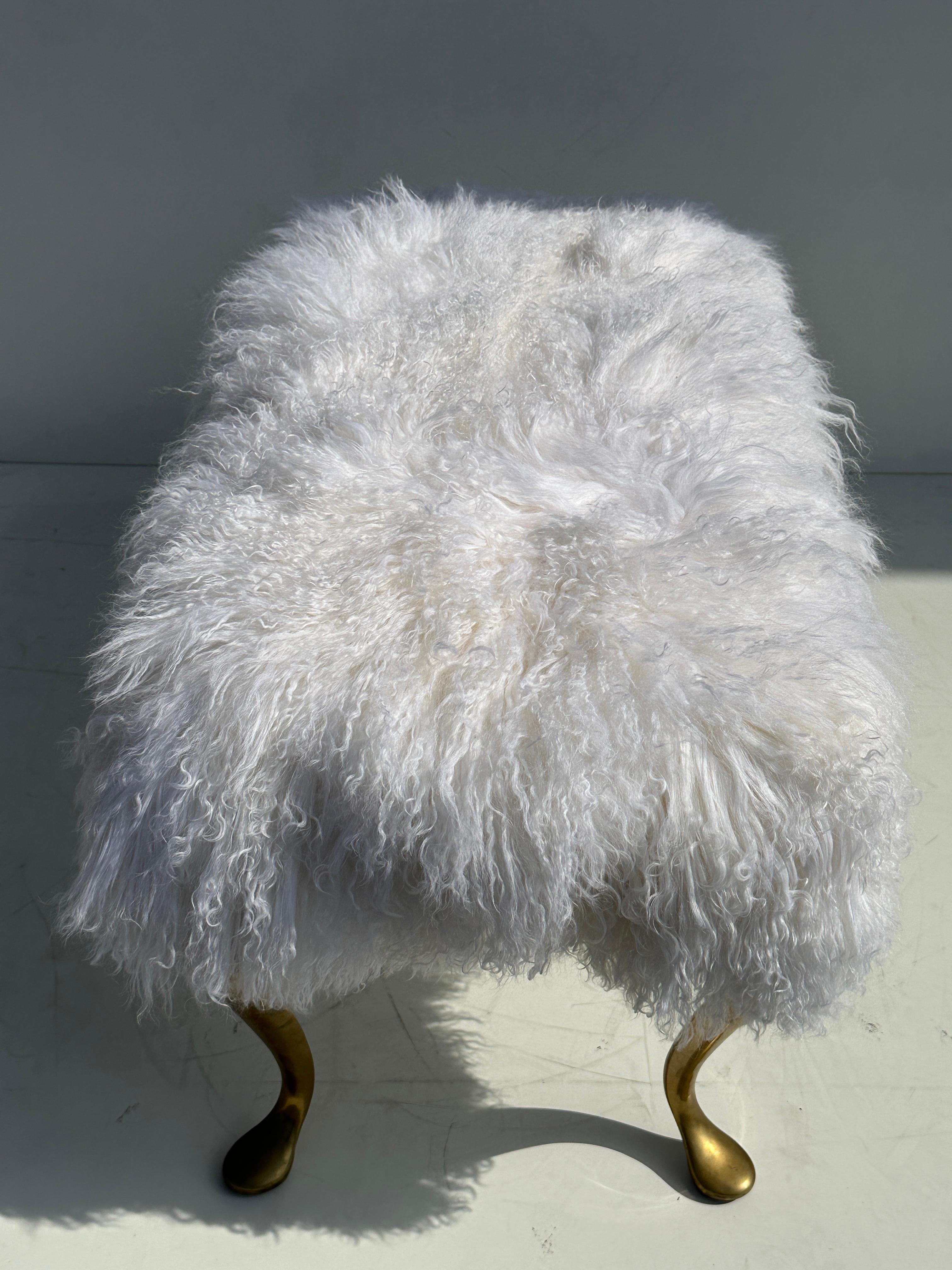 White Tibetan Fur Bench In Good Condition For Sale In North Hollywood, CA
