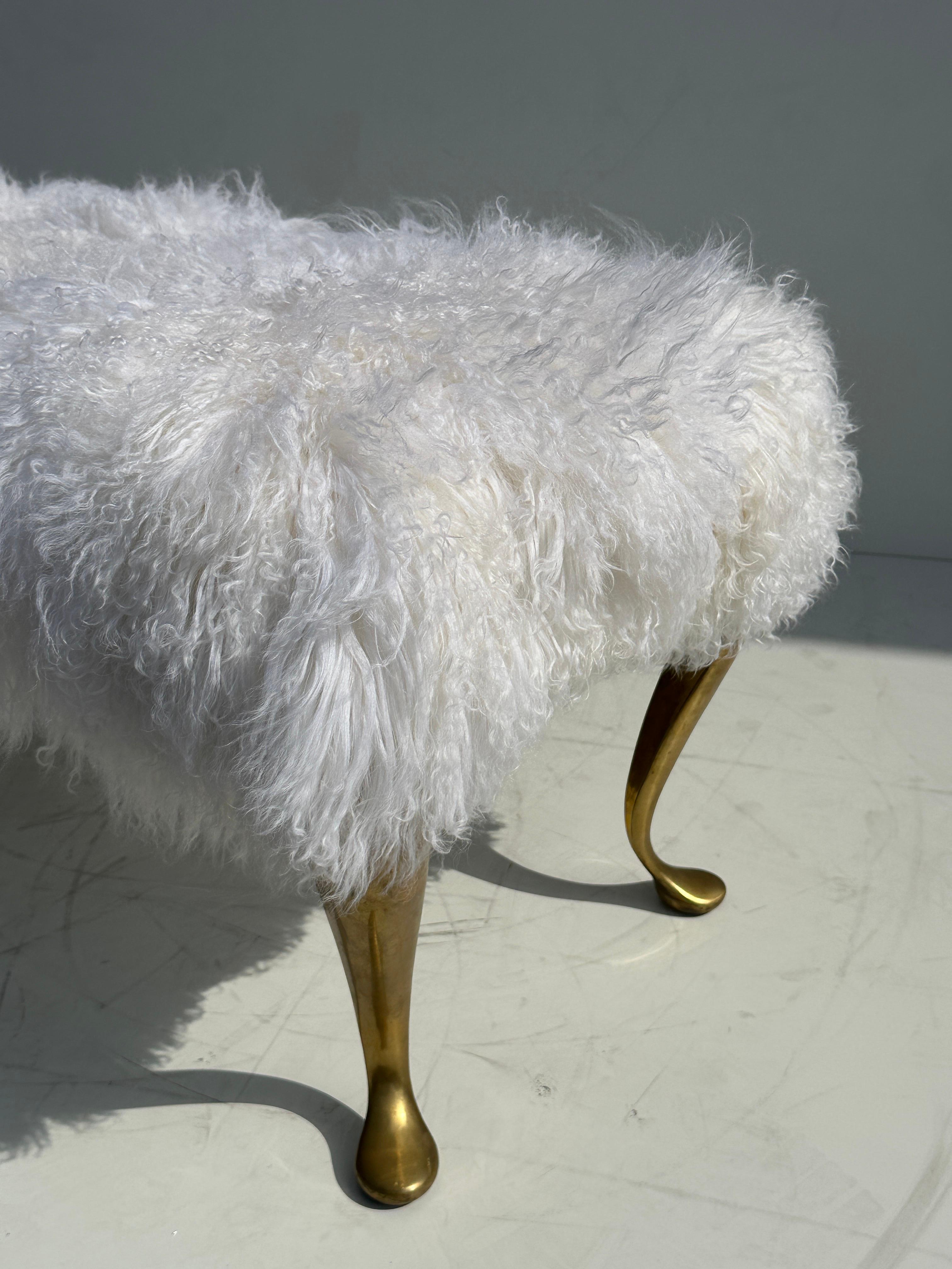 Late 20th Century White Tibetan Fur Bench For Sale