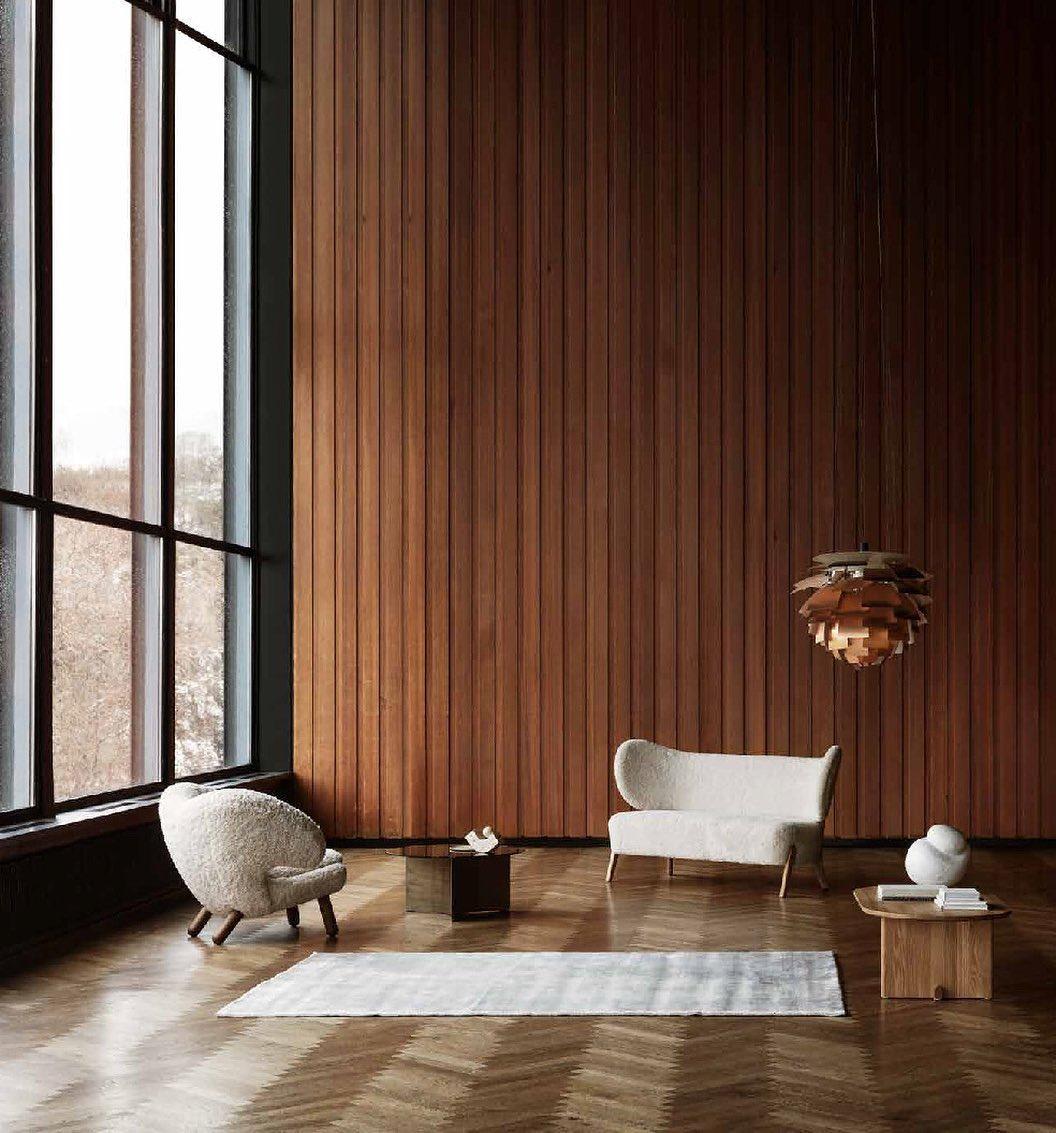 Weißes TMBO Lounge Sofa in Eiche und Moonlight Schafsfellpolsterung von Mazo Design im Zustand „Neu“ im Angebot in Geneve, CH