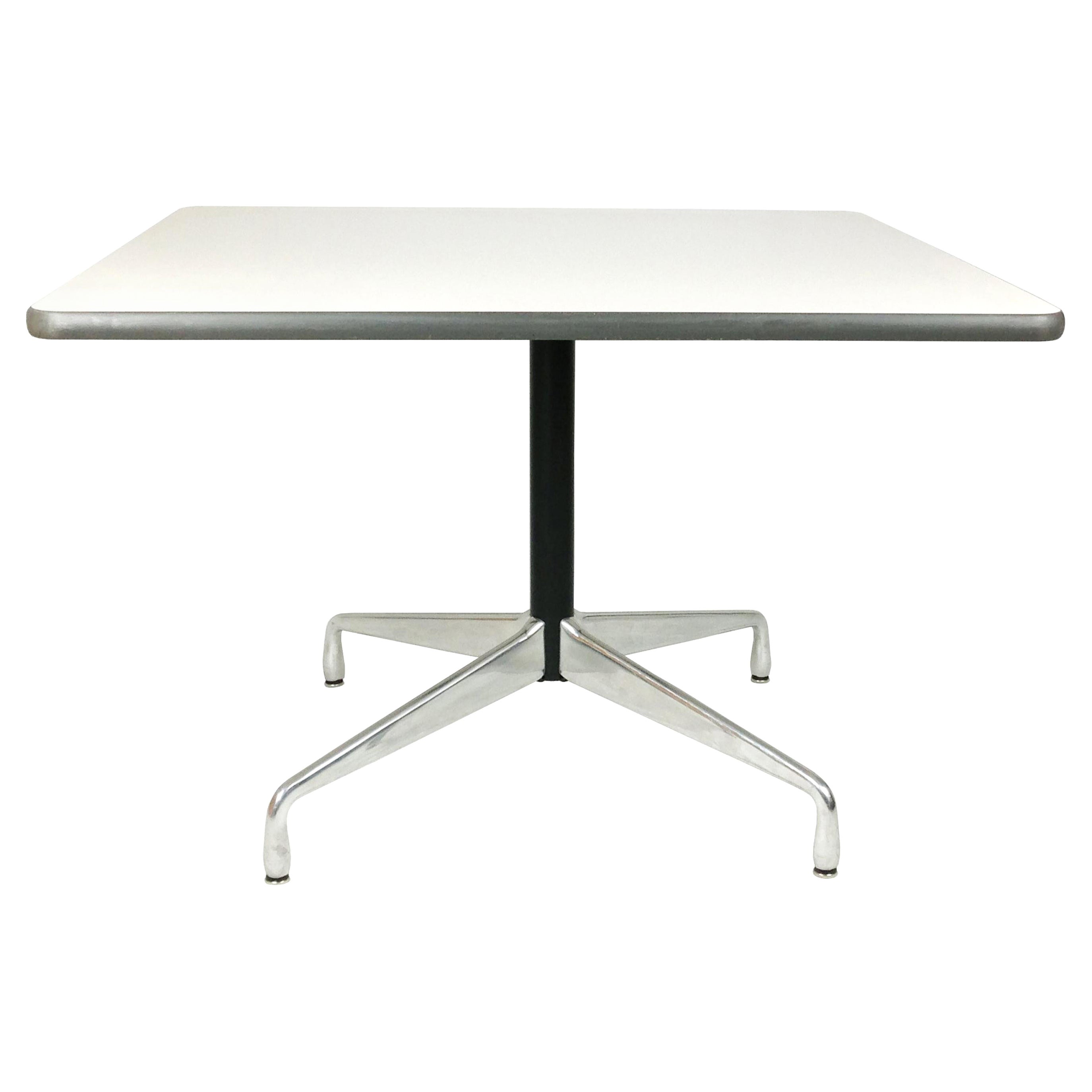 White Top 
Aluminum Base Dining Table by Charles 
Ray Eames for ICF De Padova