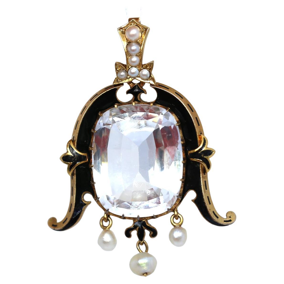 Pendentif en or jaune avec topaze blanche et perle émaillée, 1890