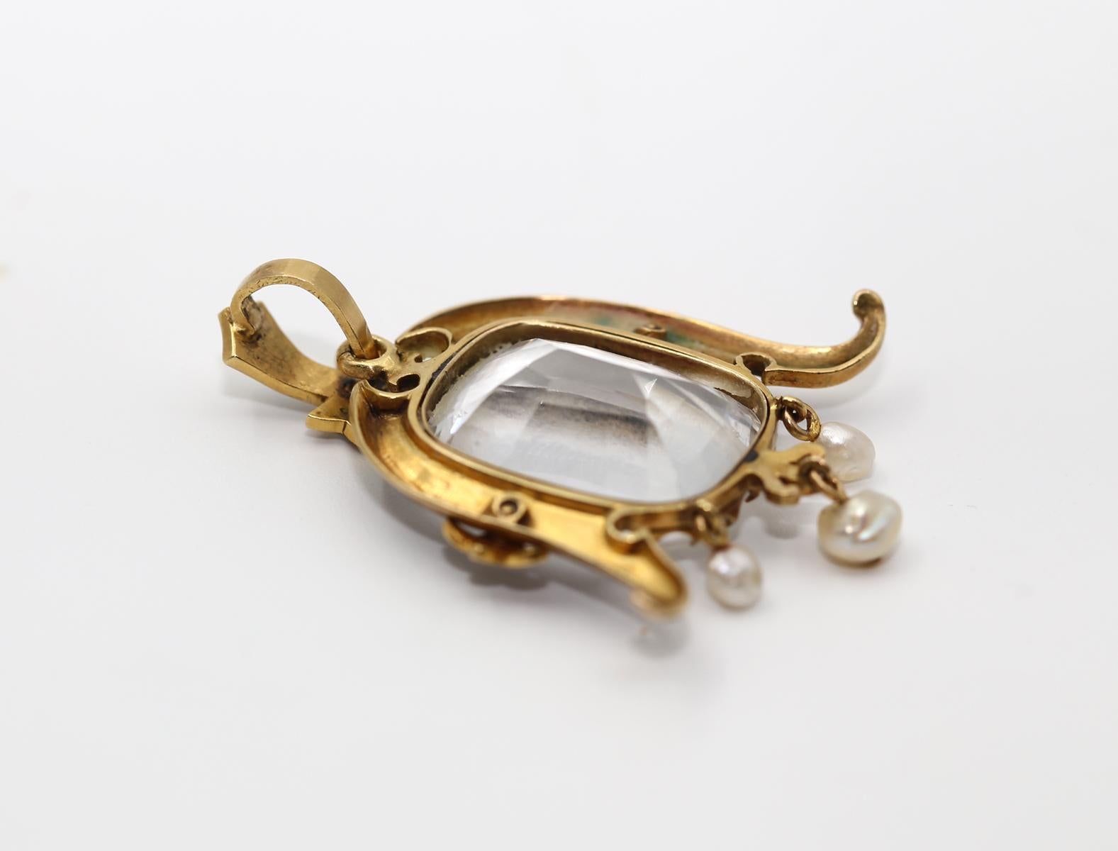 White Topaz Pendant Pearl Enamel Yellow Gold, 1890 For Sale 2