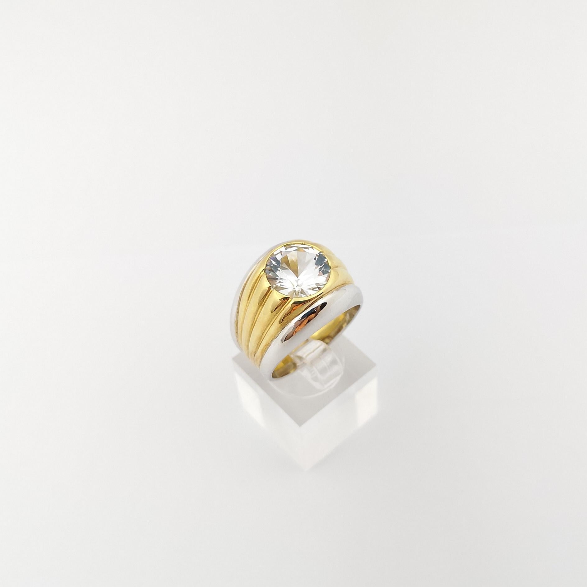 White Topaz Ring set in 18K Yellow/White Gold Settings For Sale 8