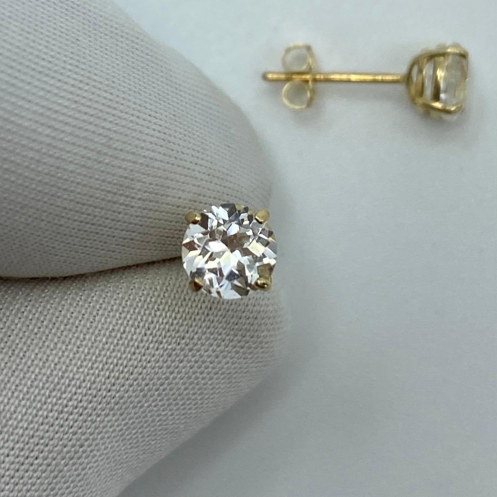 Natural White Topaz Round Diamond Cut 1.15 Carat 9k Yellow Gold Earring Studs In New Condition In Birmingham, GB