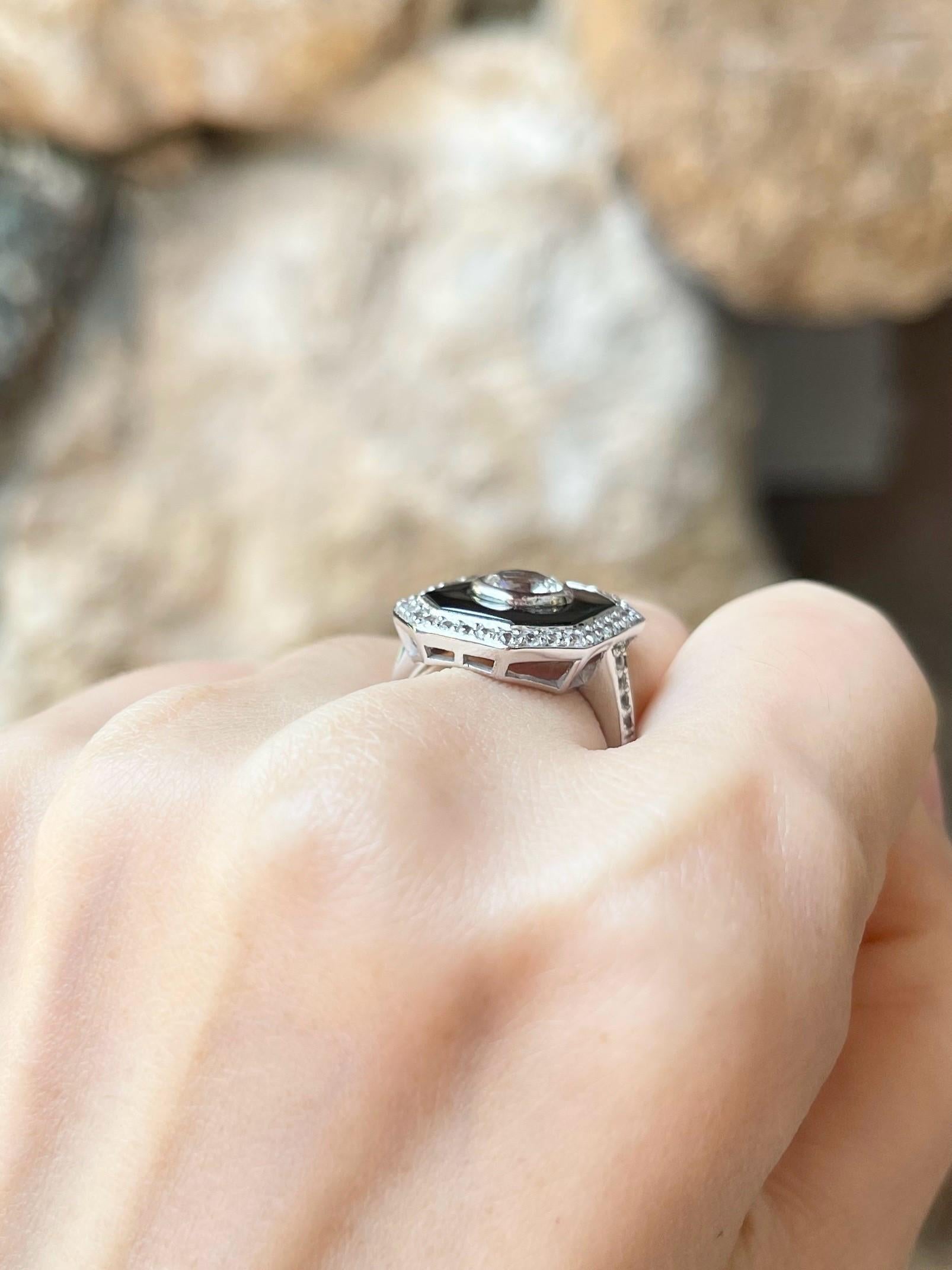 Art Deco White Topaz, White Sapphire and Black Agate Ring set in 18K White Gold Settings For Sale