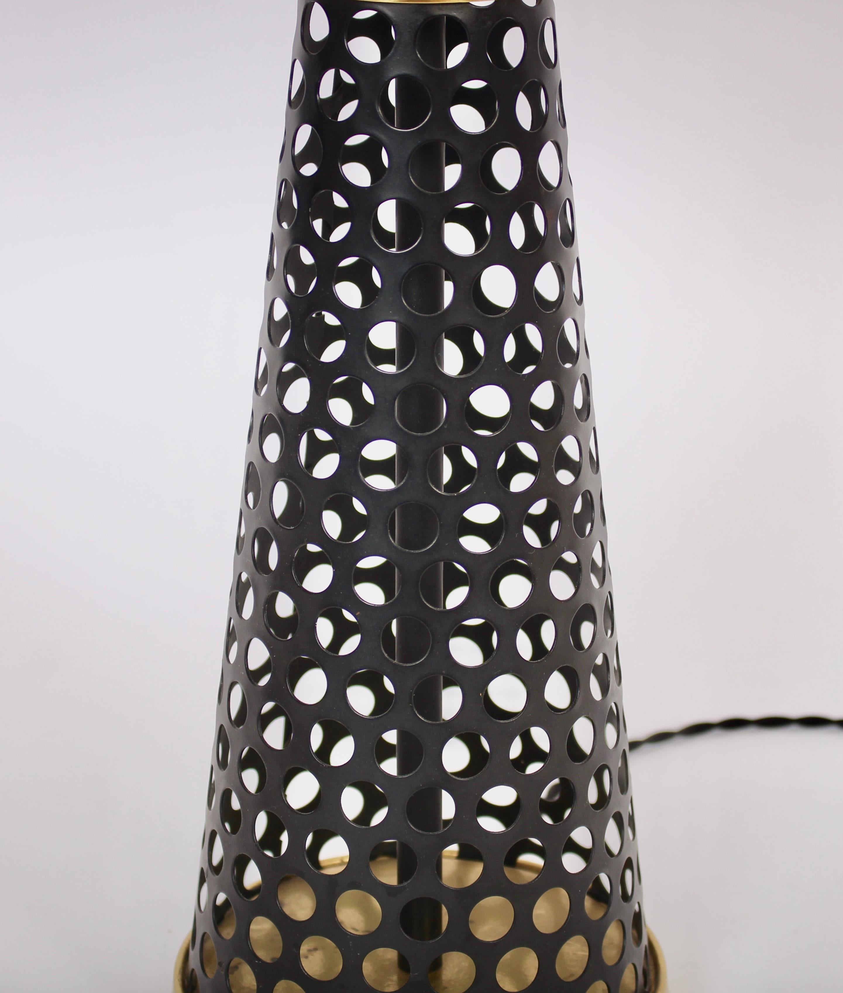 Tony Paul Style Pierced Black Cone, Brass Triple White Candlestick Table Lamp For Sale 2