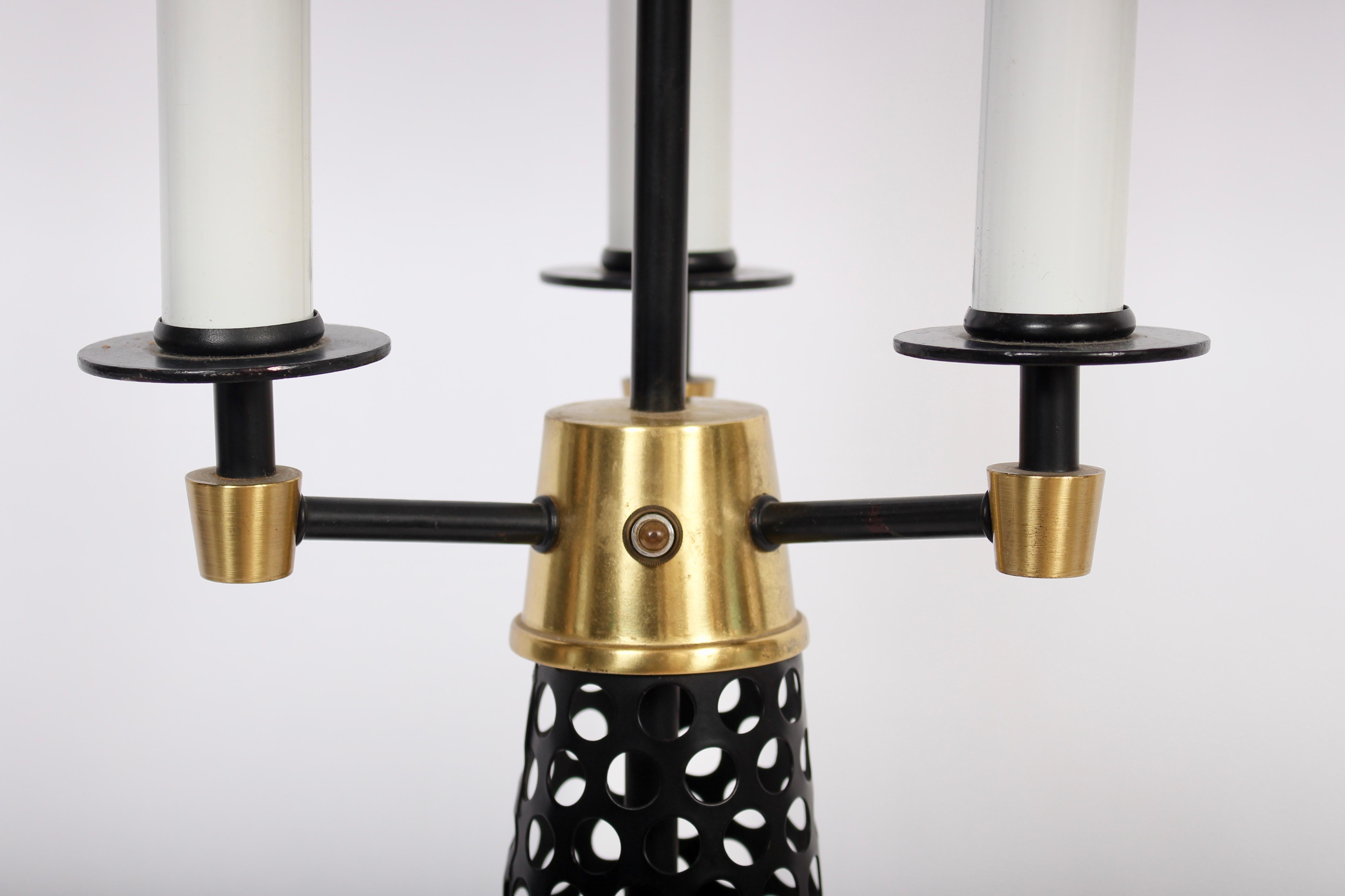 Tony Paul Style Pierced Black Cone, Brass & White Triple Candlestick Table Lamp For Sale 1