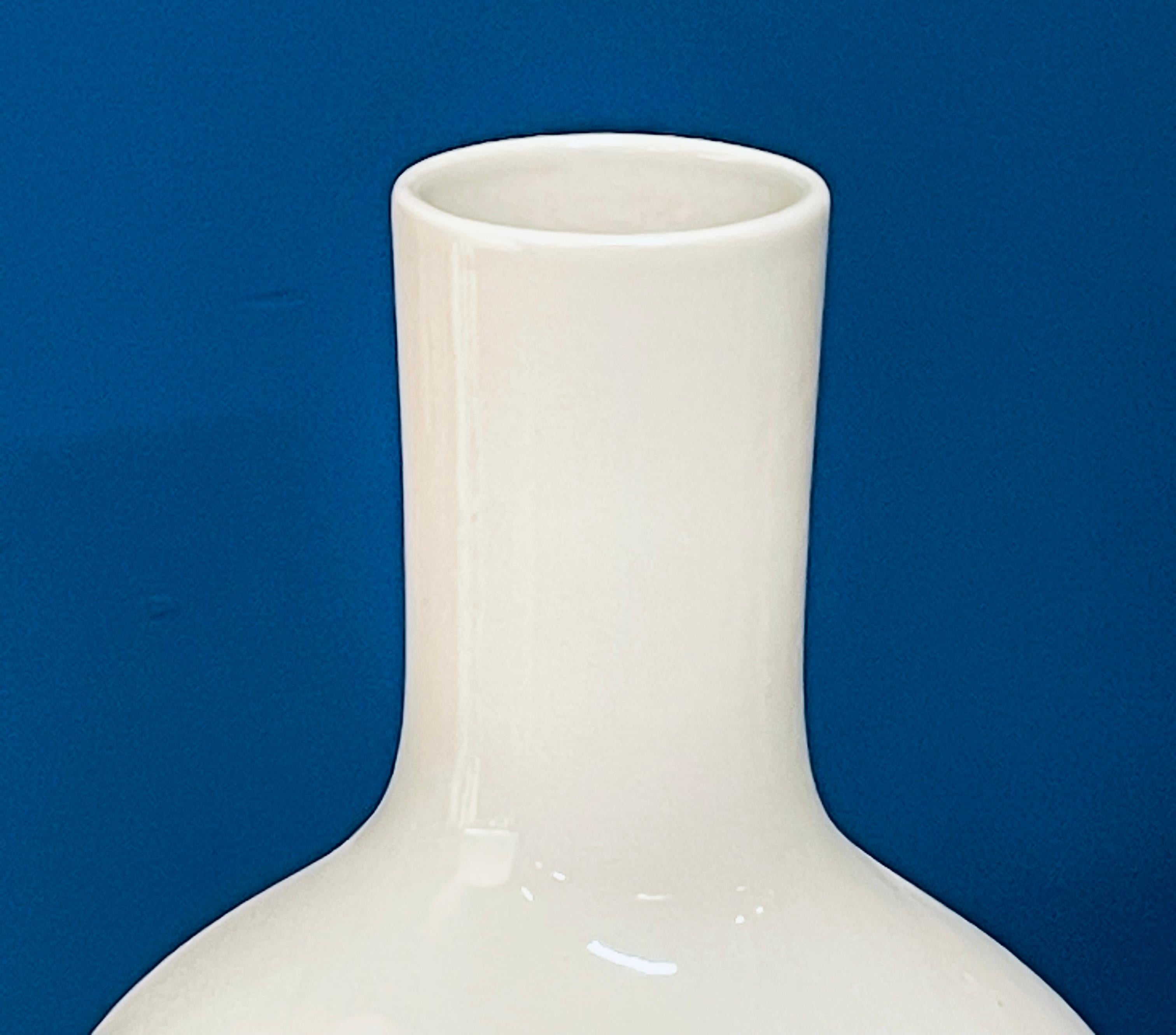 White Tube Neck Vase, China, Contemporary In New Condition For Sale In New York, NY