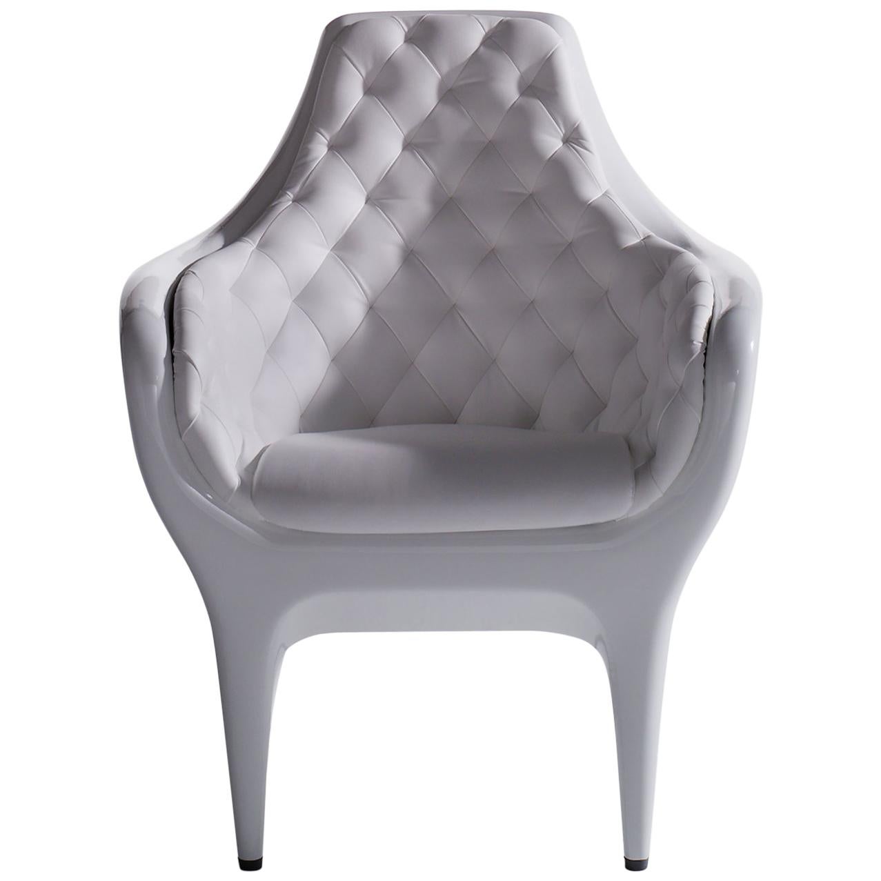 White Tufted Leather and Lacquer Armchair by Bd Barcelona For Sale