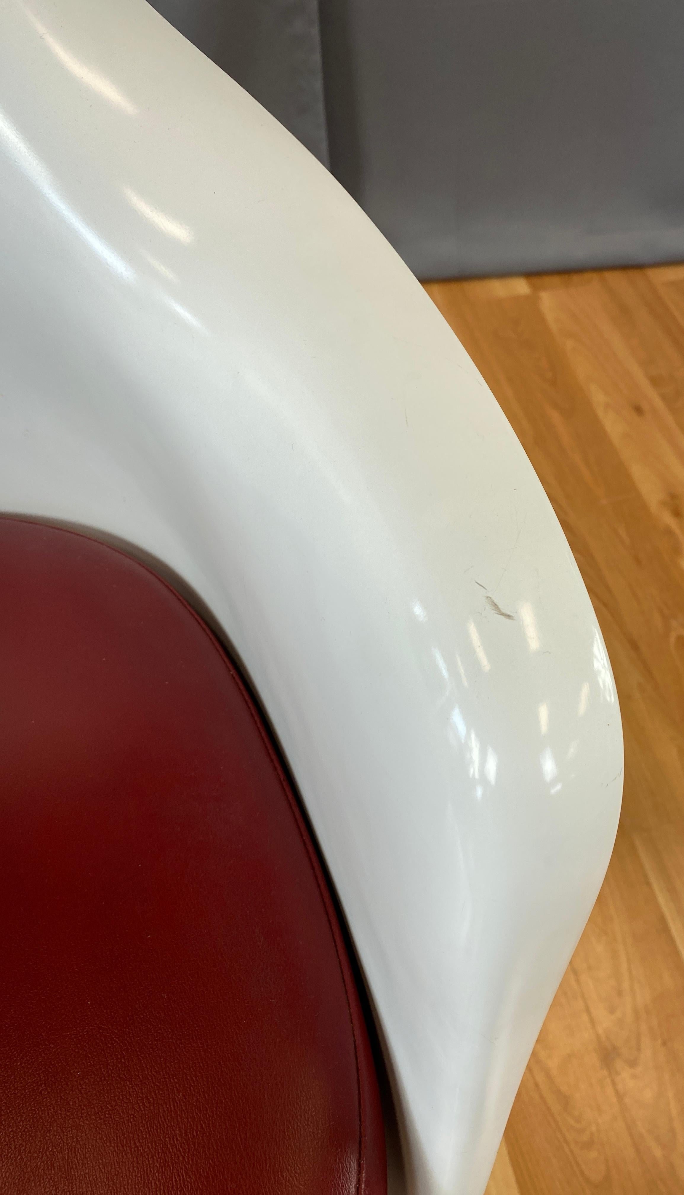 Contemporary White Tulip Armchair w/Red Leather Eero Saarinen for Knoll A