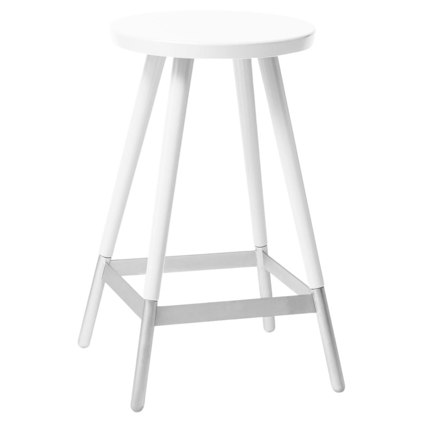 Tabouret blanc Tupp par Storängen Design en vente