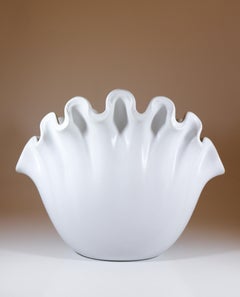 White "Våga, Cararra" Vase - Wilhelm Kåge - Gustavsberg