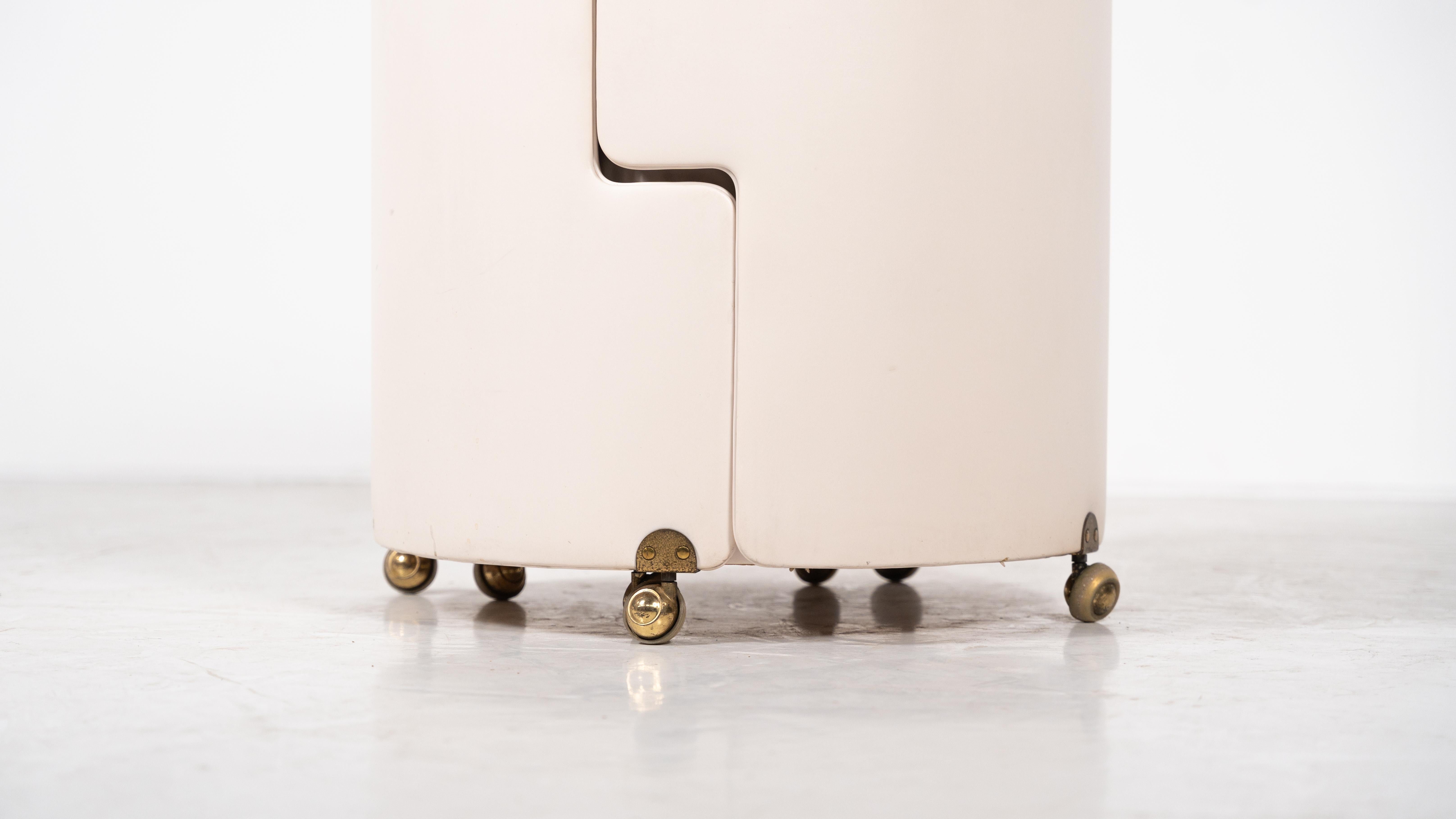 dilly dally vanity for sale