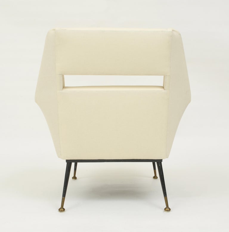 White Velvet Gigi Radice Minotti Pair of Lounge Chairs, Italy, 1950s For Sale 3