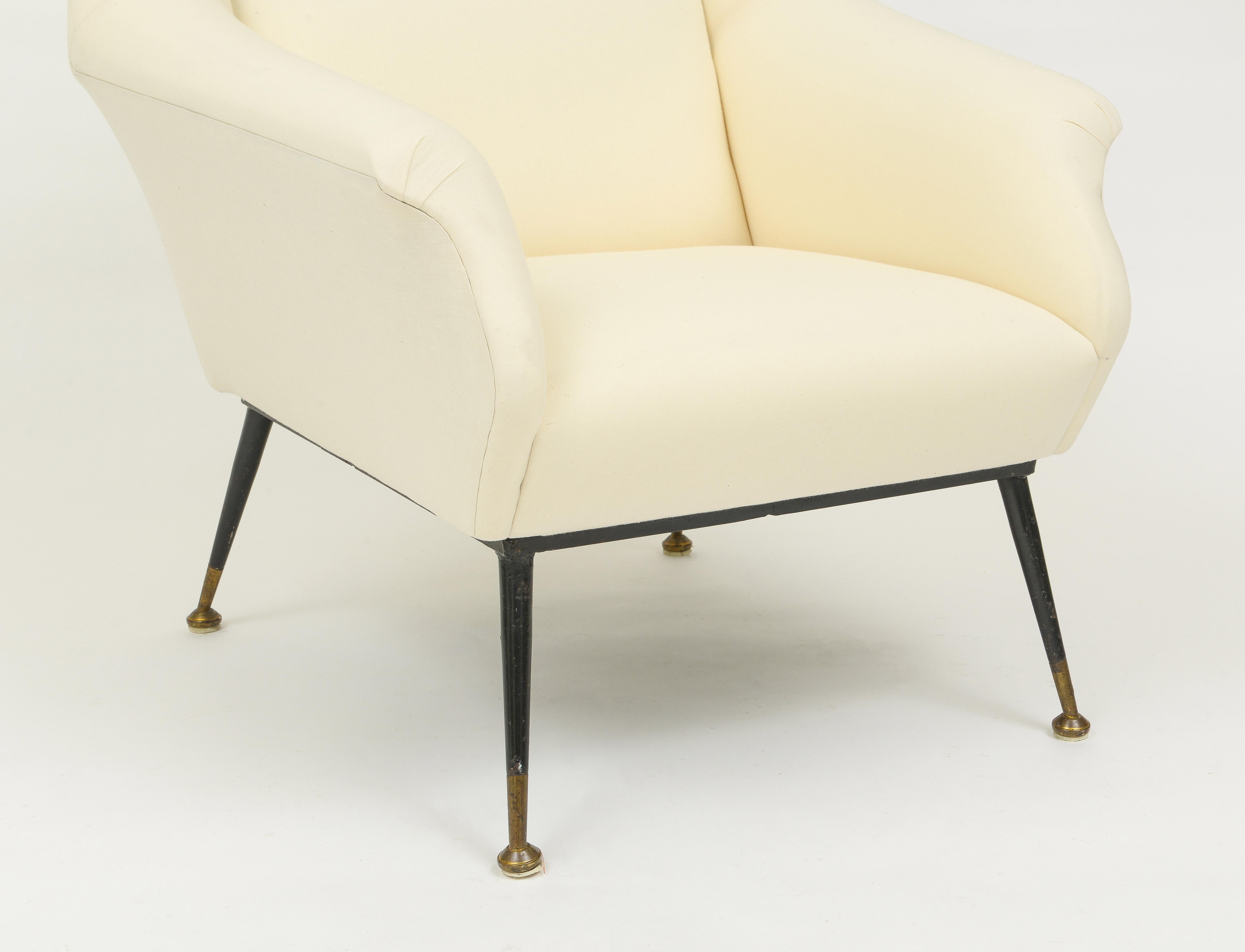 Brass White Velvet Gigi Radice Minotti Pair of Lounge Chairs, Italy, 1950s