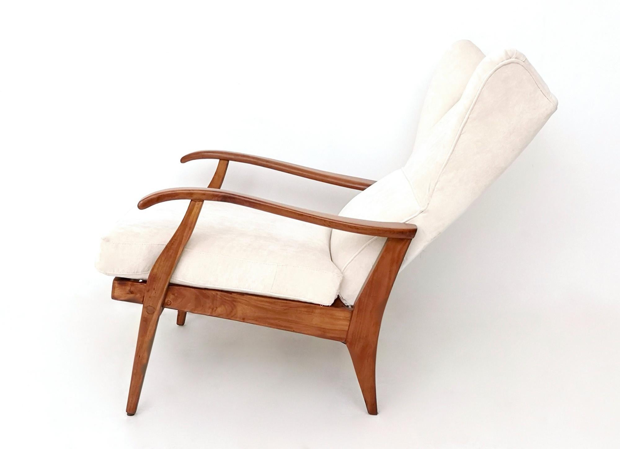 Italian Vintage Reclining Armchair with Cherry Frame and White Velvet Upholstery, Italy For Sale