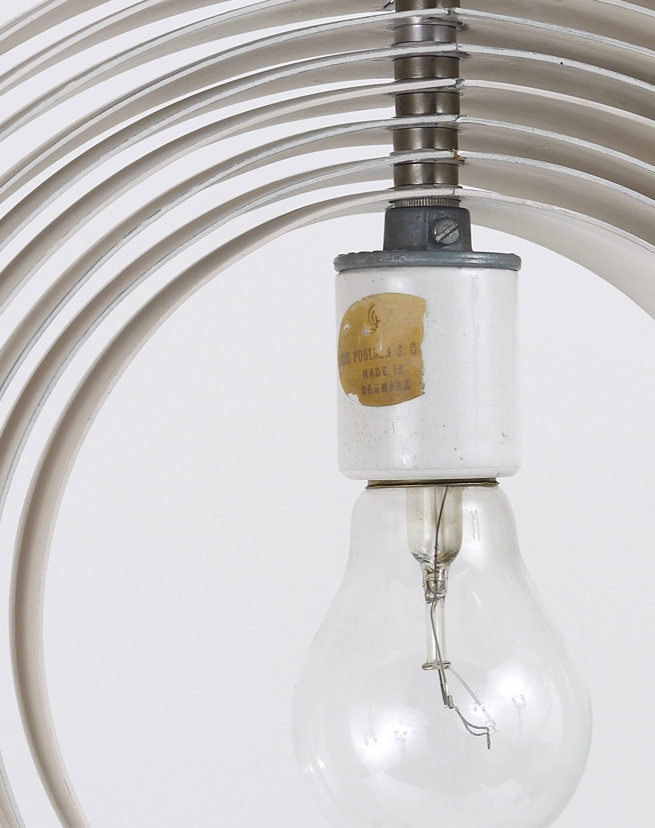 White Verner Panton Op-Art Moon Lamp Visor Lamp, Louis Poulsen, Denmark, 1960s For Sale 1