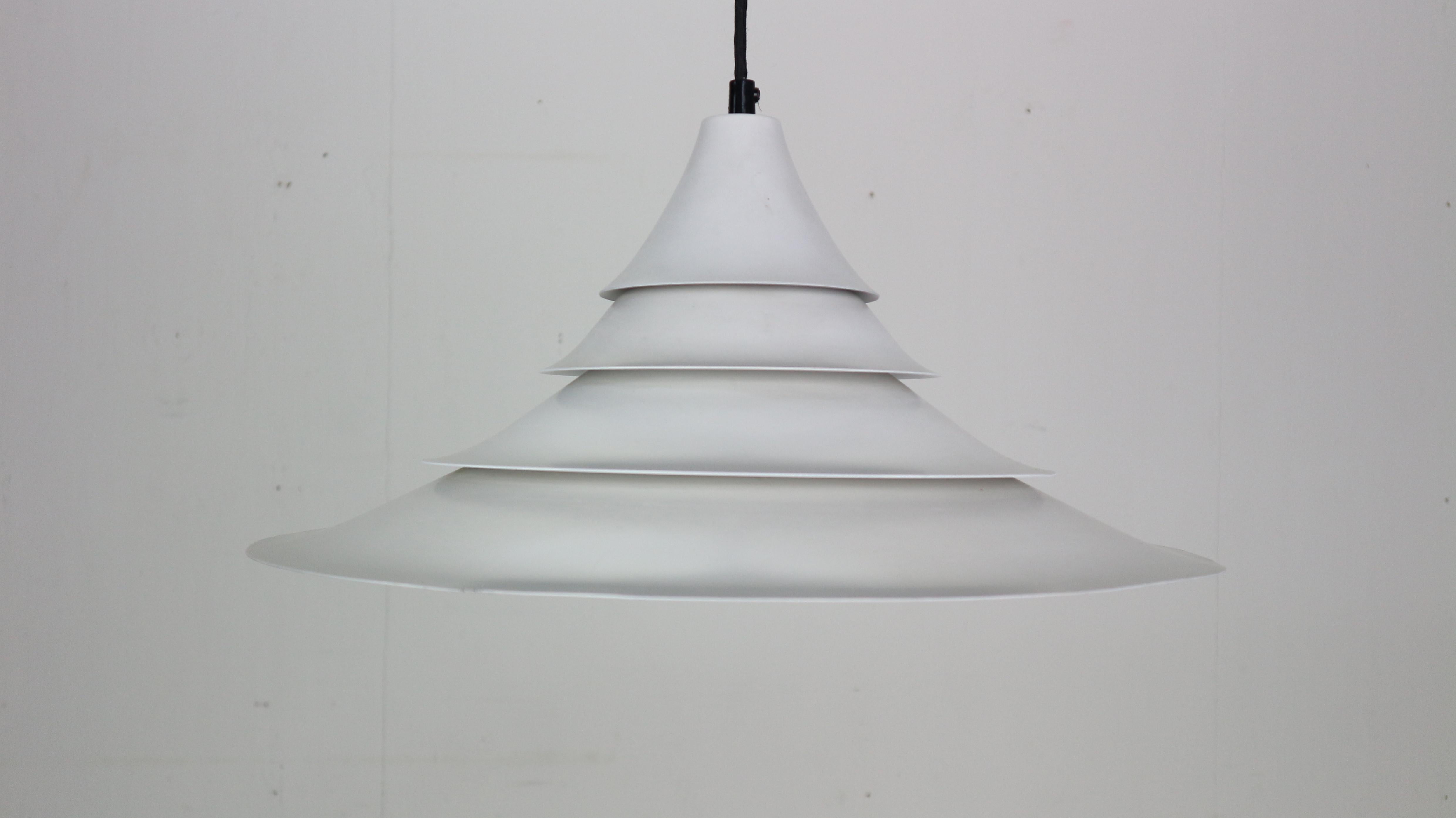 Mid-20th Century White Vintage Danish Design  Pendant Lamp by Ricardoni, 1960s For Sale