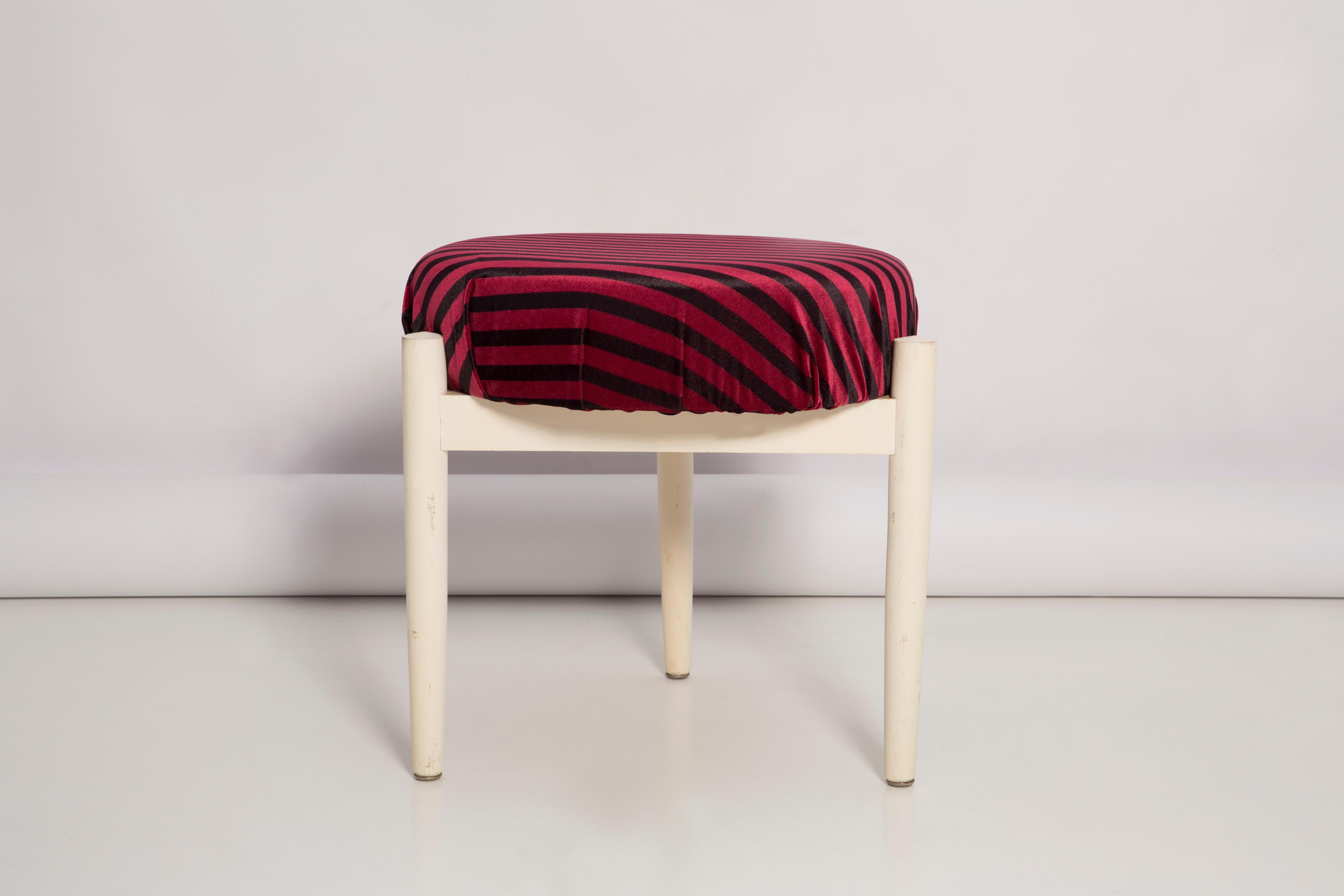 Fabric White Vintage Stool and Coffee Table, Denmark, 1960 For Sale