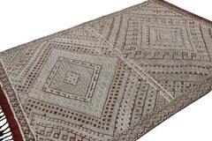 White Vintage Zayane Moroccan Kilim Rug with Geometric Pattern, from Rug & Kili