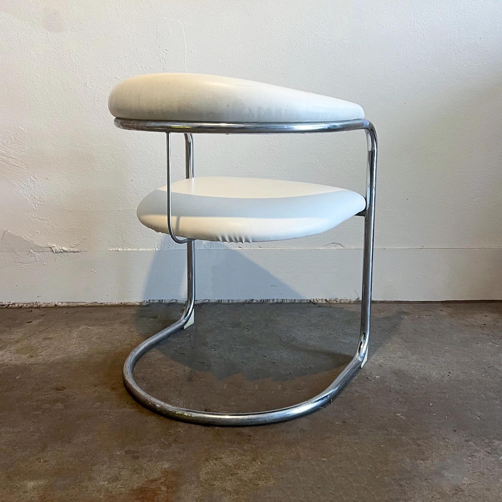 White Vinyl & Chrome Model SS33 Style Cantilever Chair In Fair Condition In Los Angeles, CA