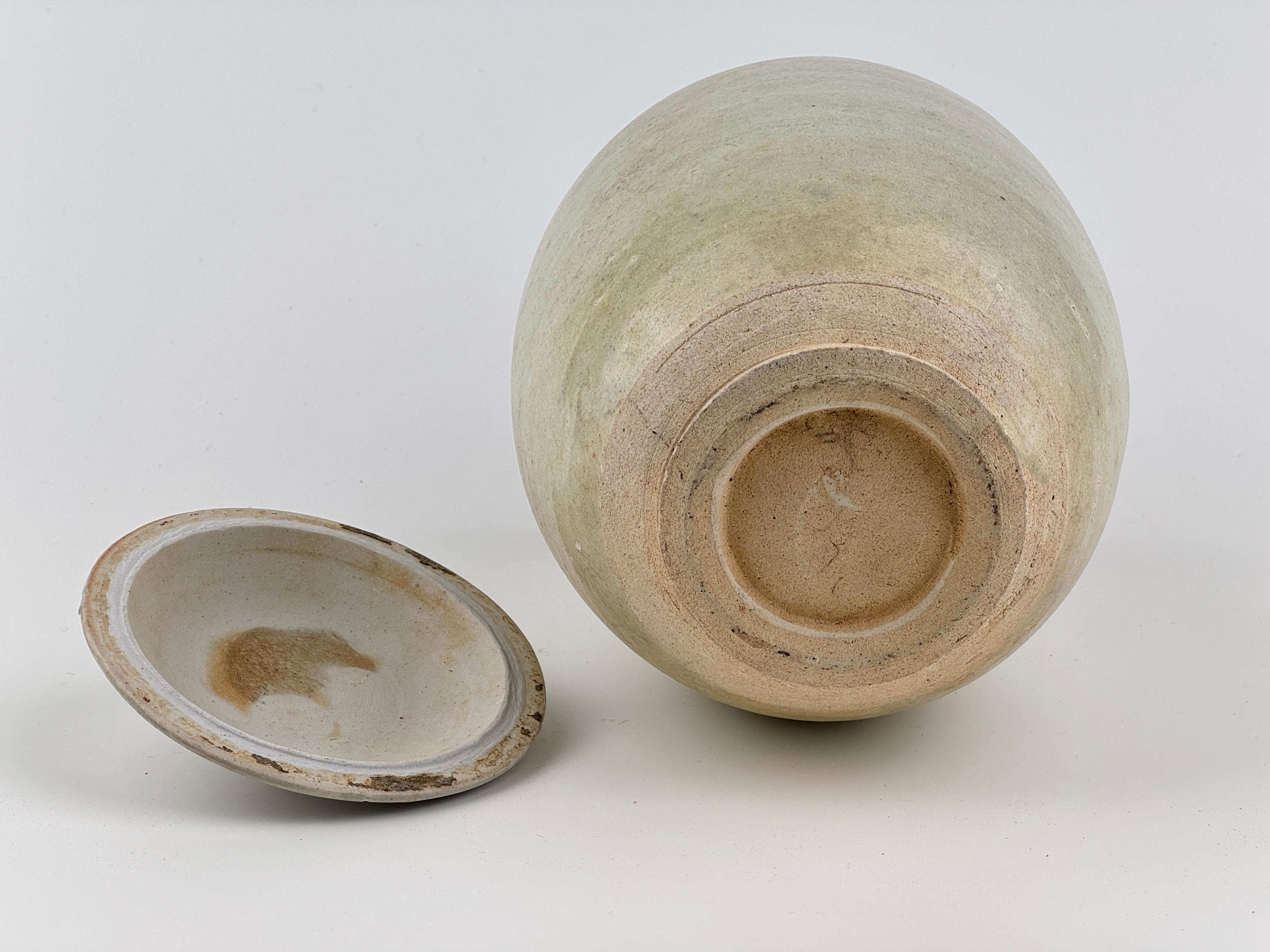 Vaso coperto in ceramica bianca, dinastia Song in vendita 6