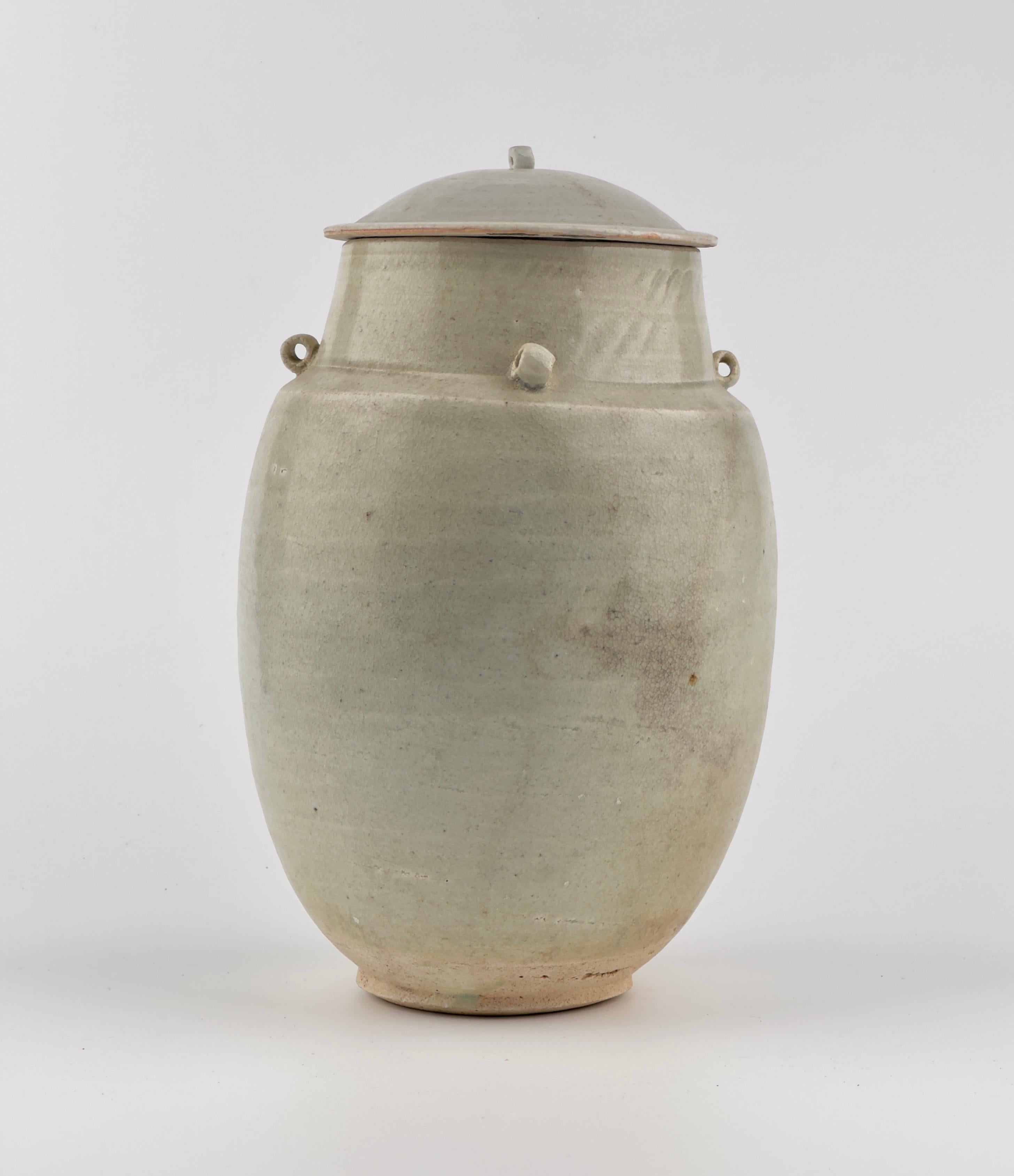 Vaso coperto in ceramica bianca, dinastia Song in vendita 1