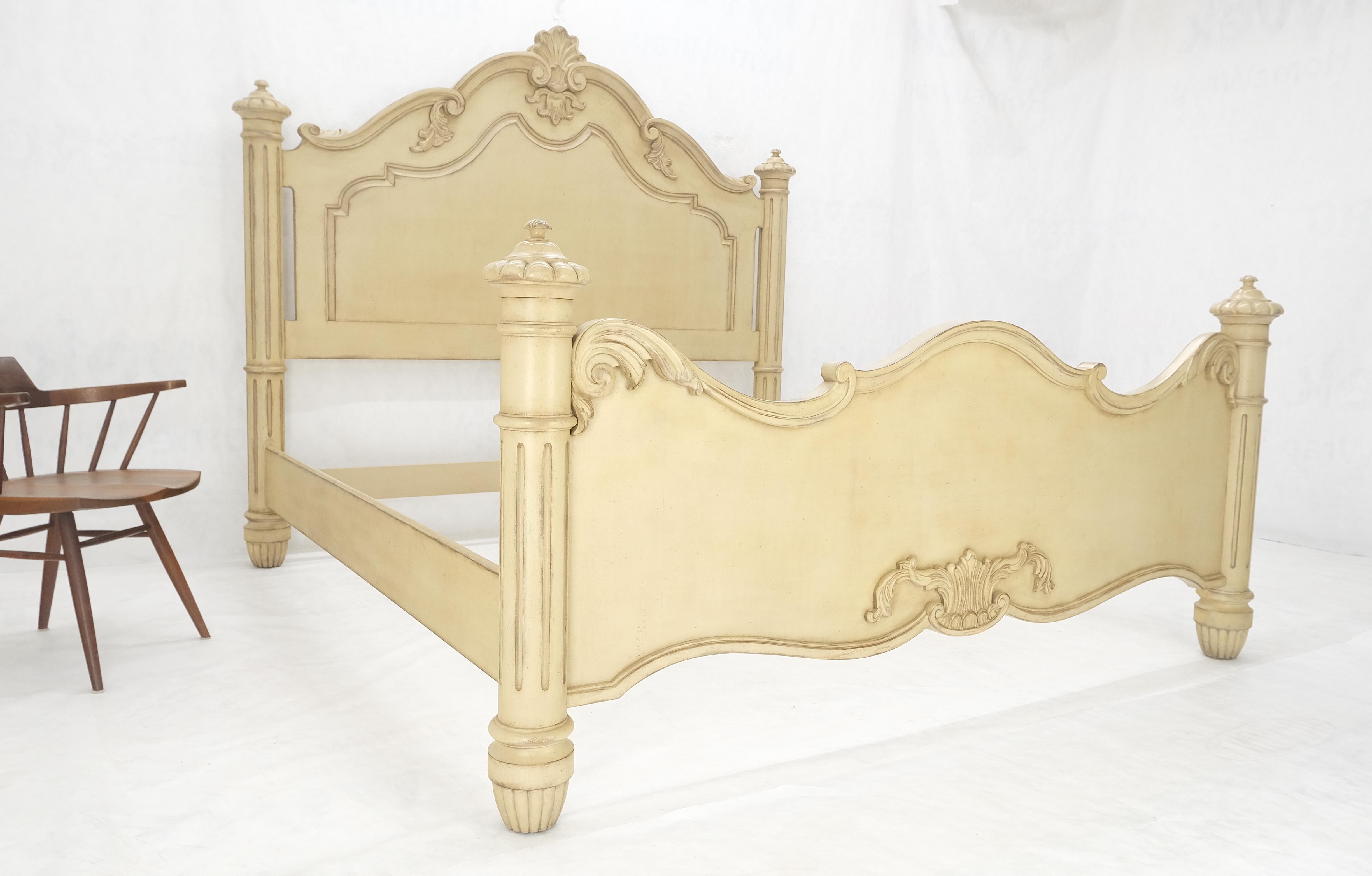 White Wash Pickled Finish Carved Spanish Colonial King Size Bed Headboard MINT For Sale 3
